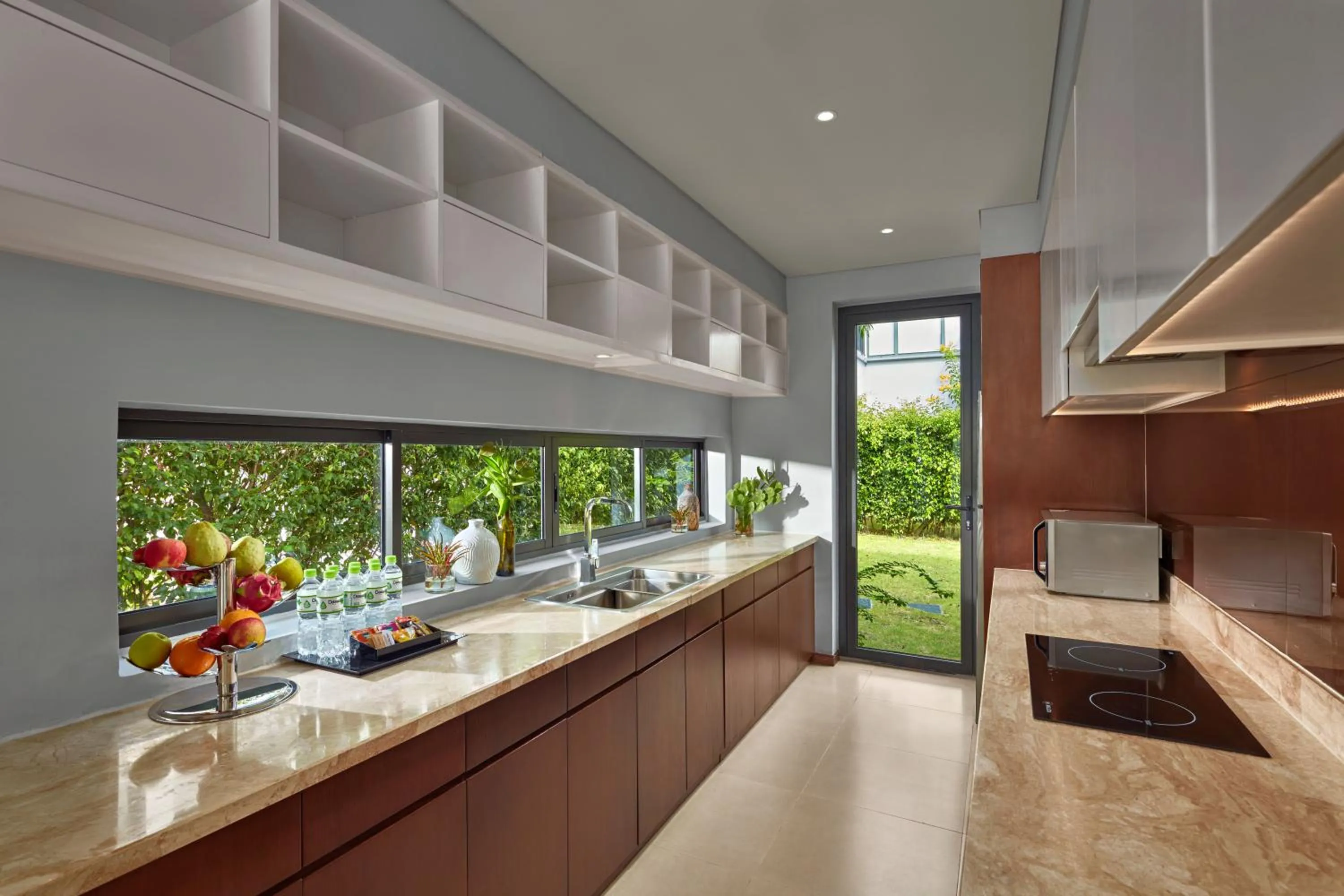 Kitchen or kitchenette in Best Western Premier Sonasea Villas Phu Quoc