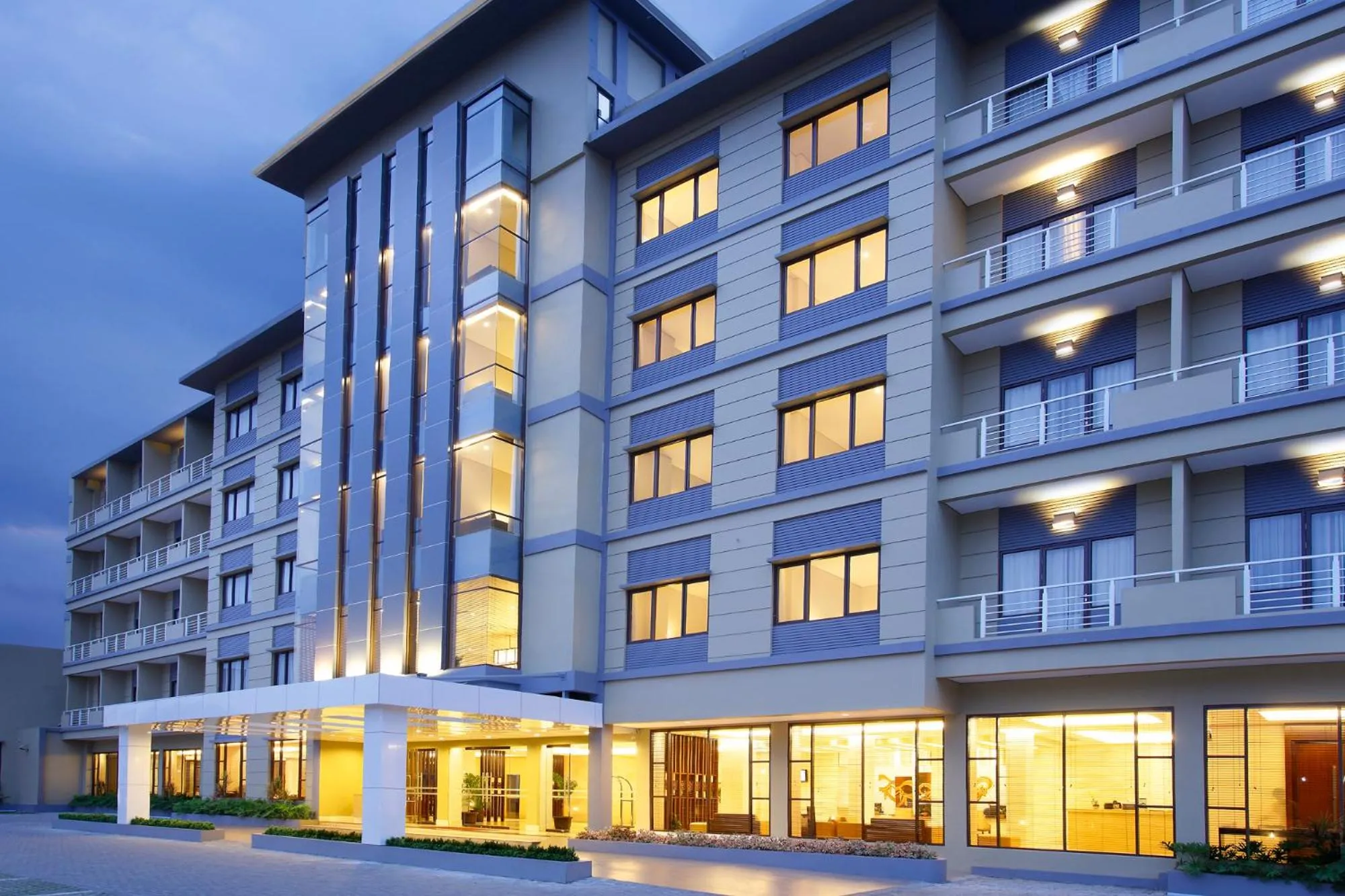 Facade/entrance in Hotel Surya Yudha Purwokerto
