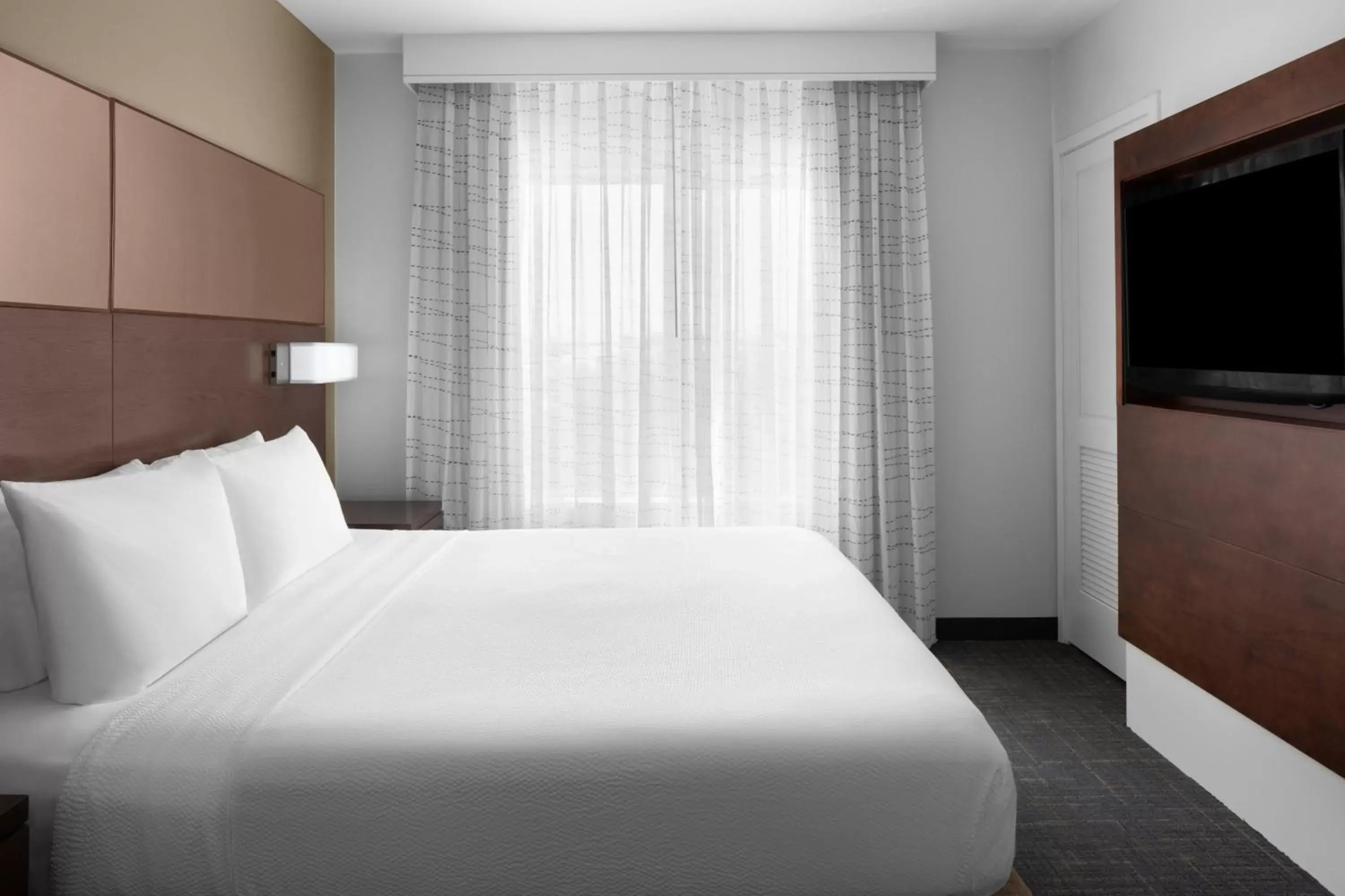 Bedroom, Bed in Residence Inn by Marriott Tustin Orange County