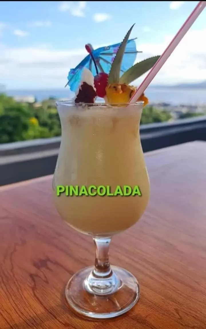 Alcoholic drinks in Sunseekers Outrigger Hotel