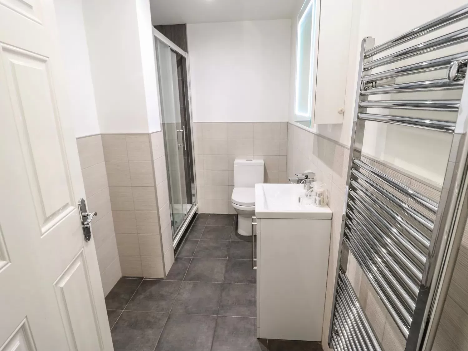 Bathroom in St John's North Hotel Apartments