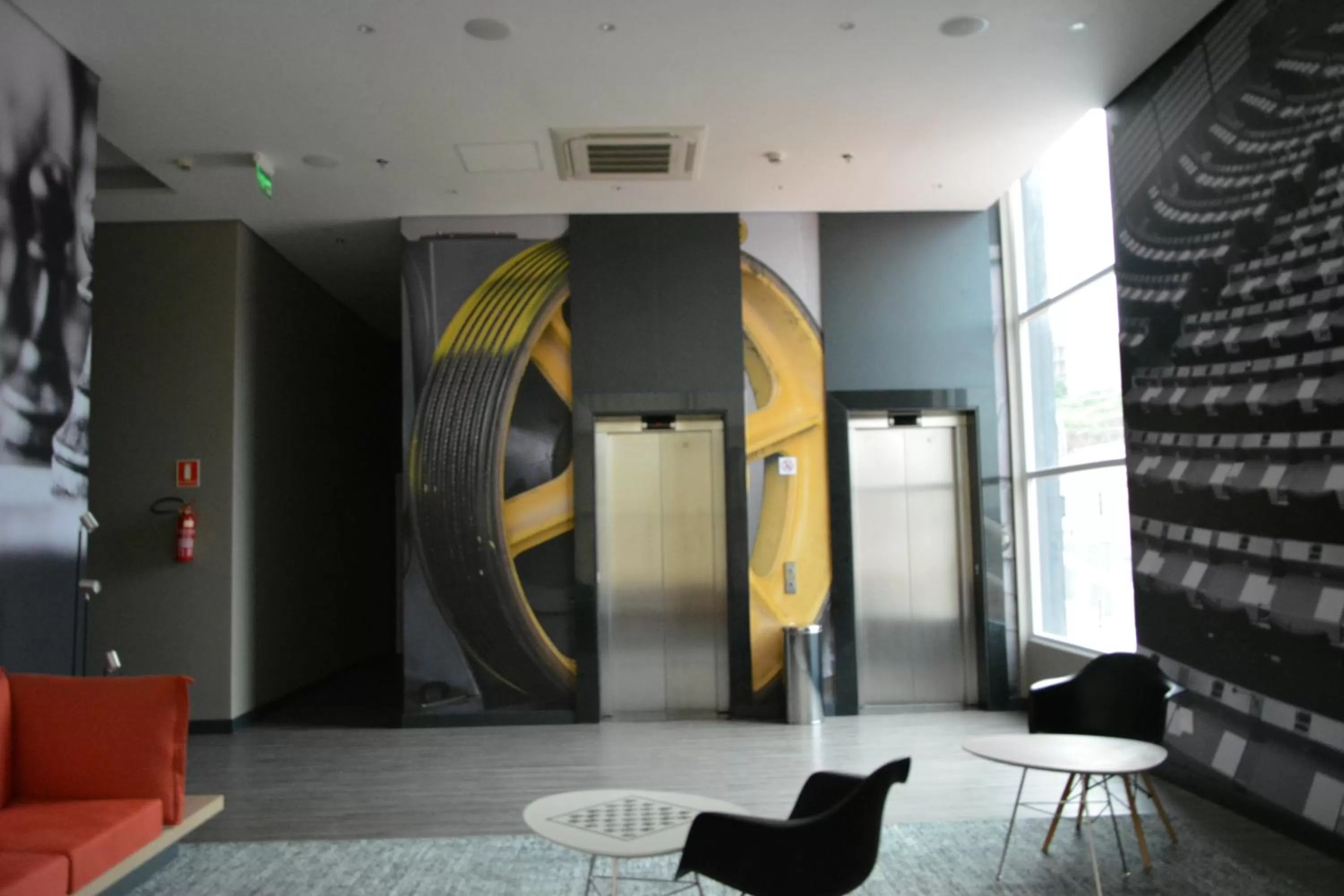 Communal lounge/ TV room in ibis Jacarei