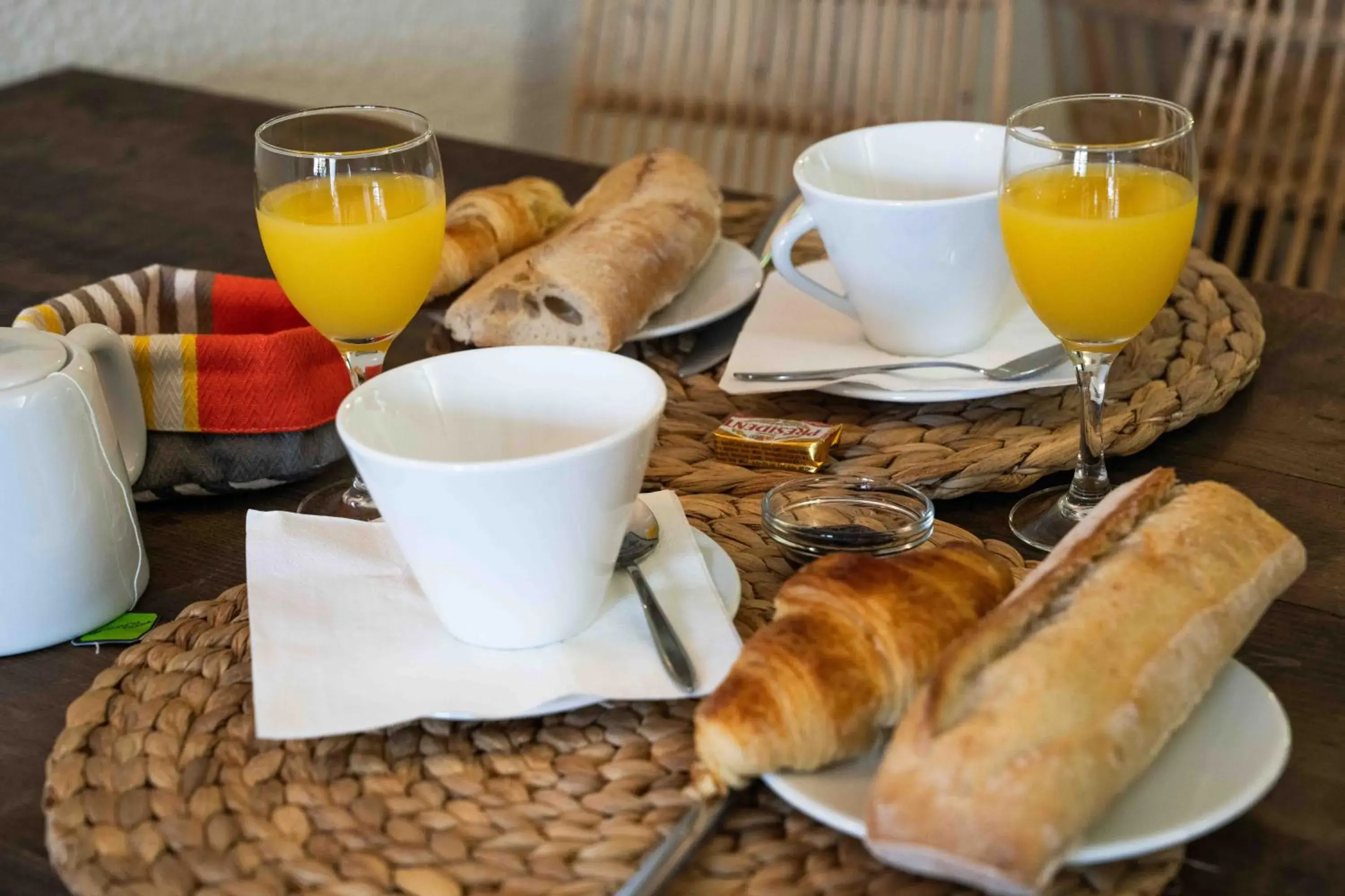 Breakfast in Hotel Val Flores