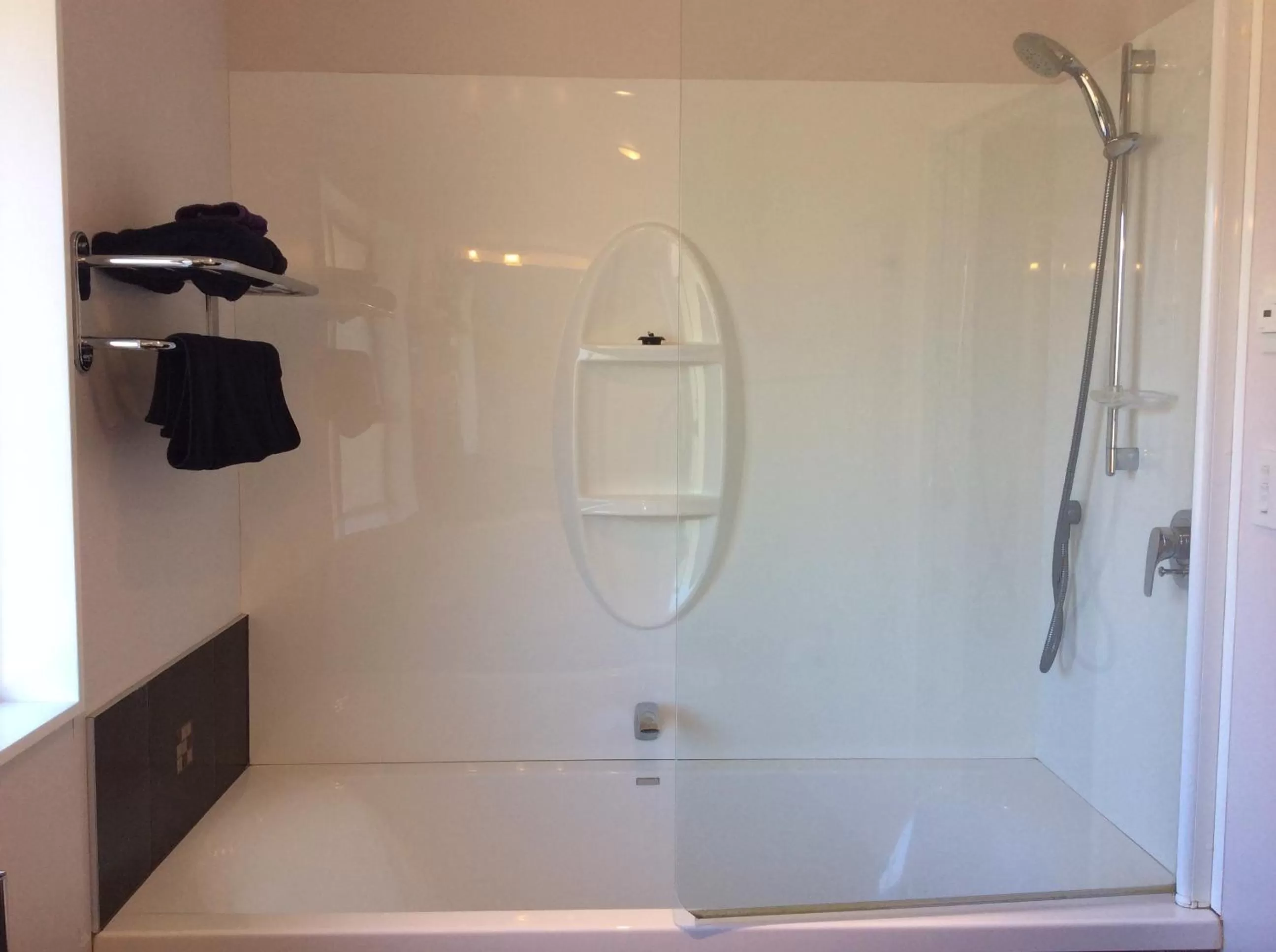 Bathroom in Anndion Motel