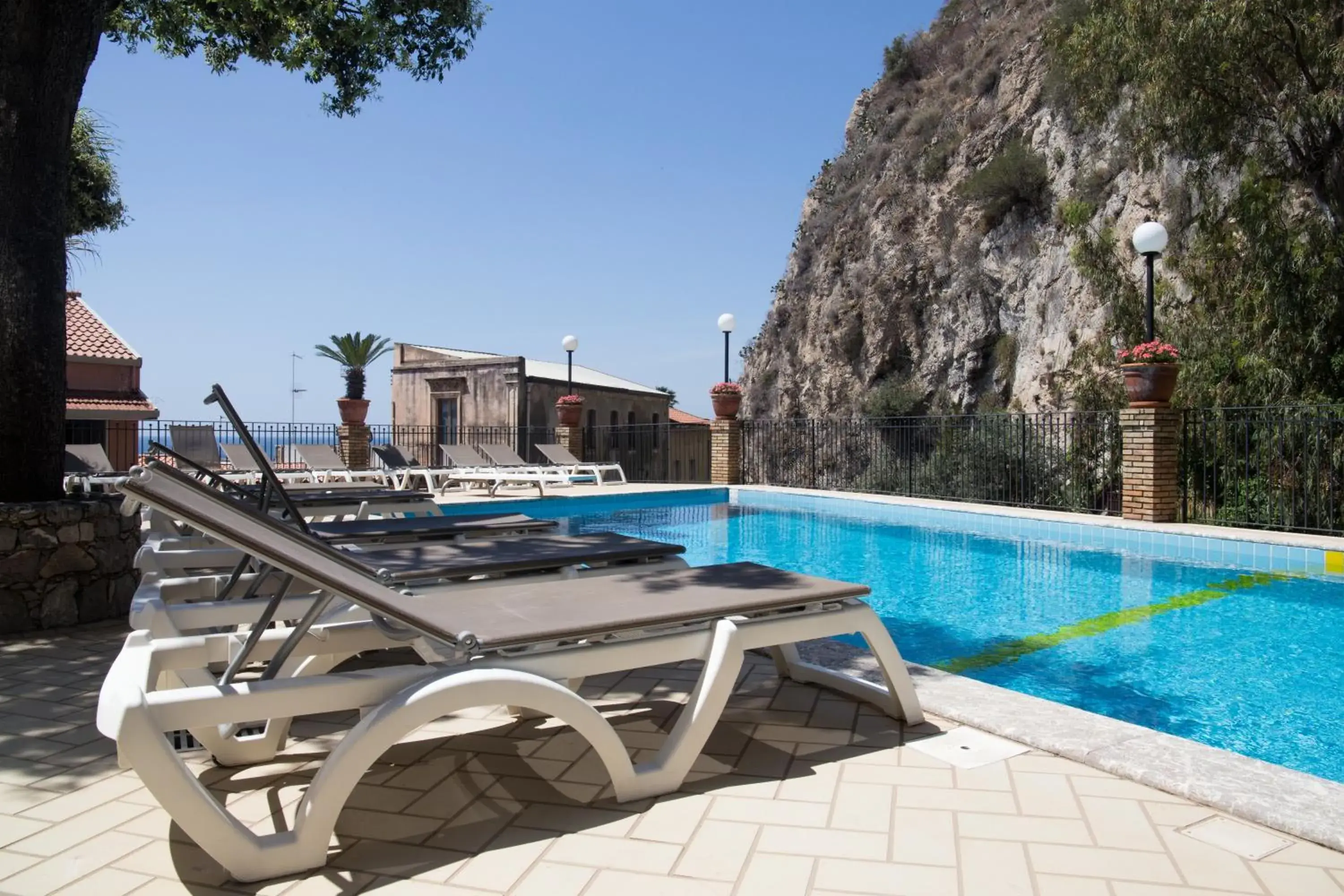 Swimming Pool in Hotel Corallo