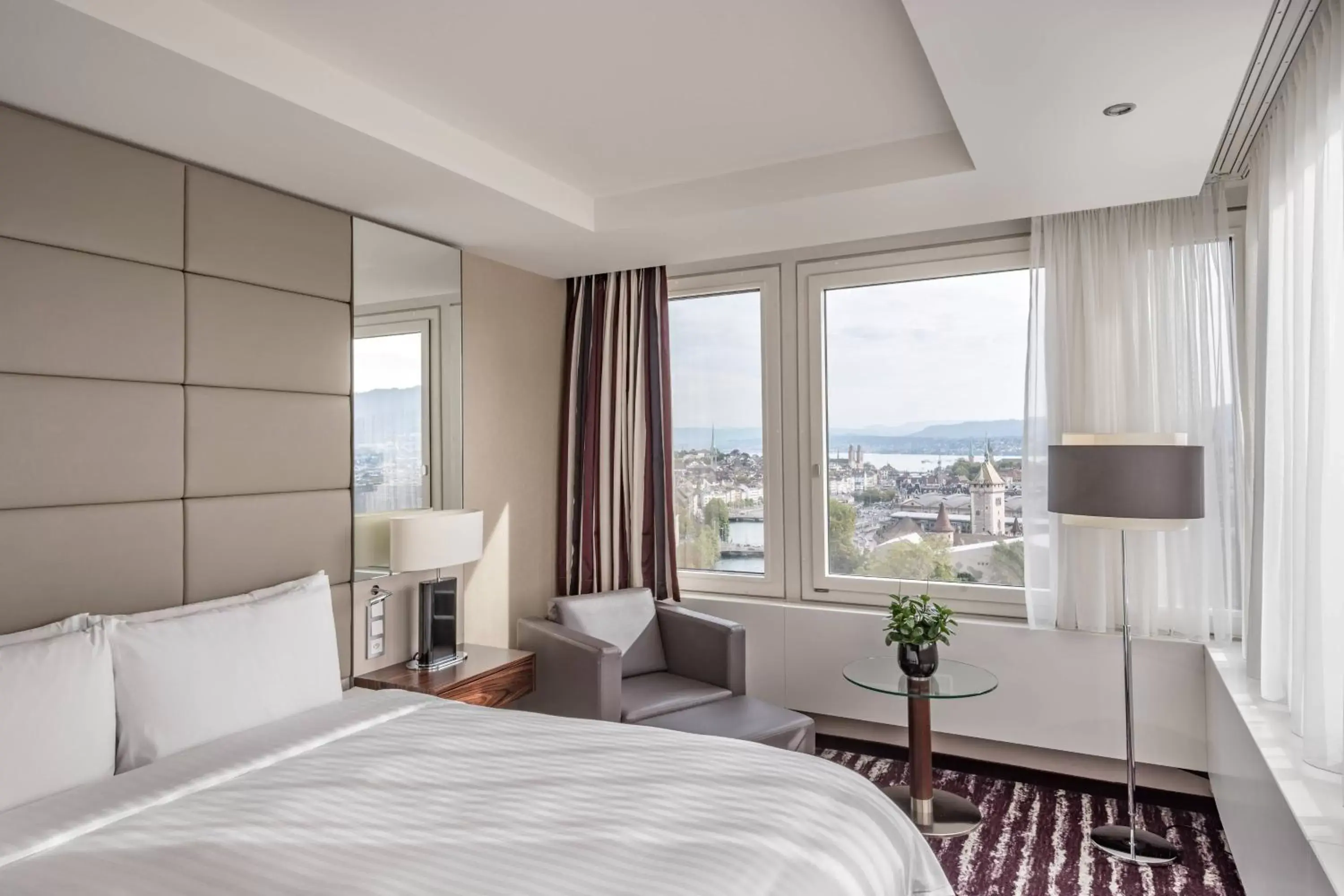 Bedroom in Zurich Marriott Hotel