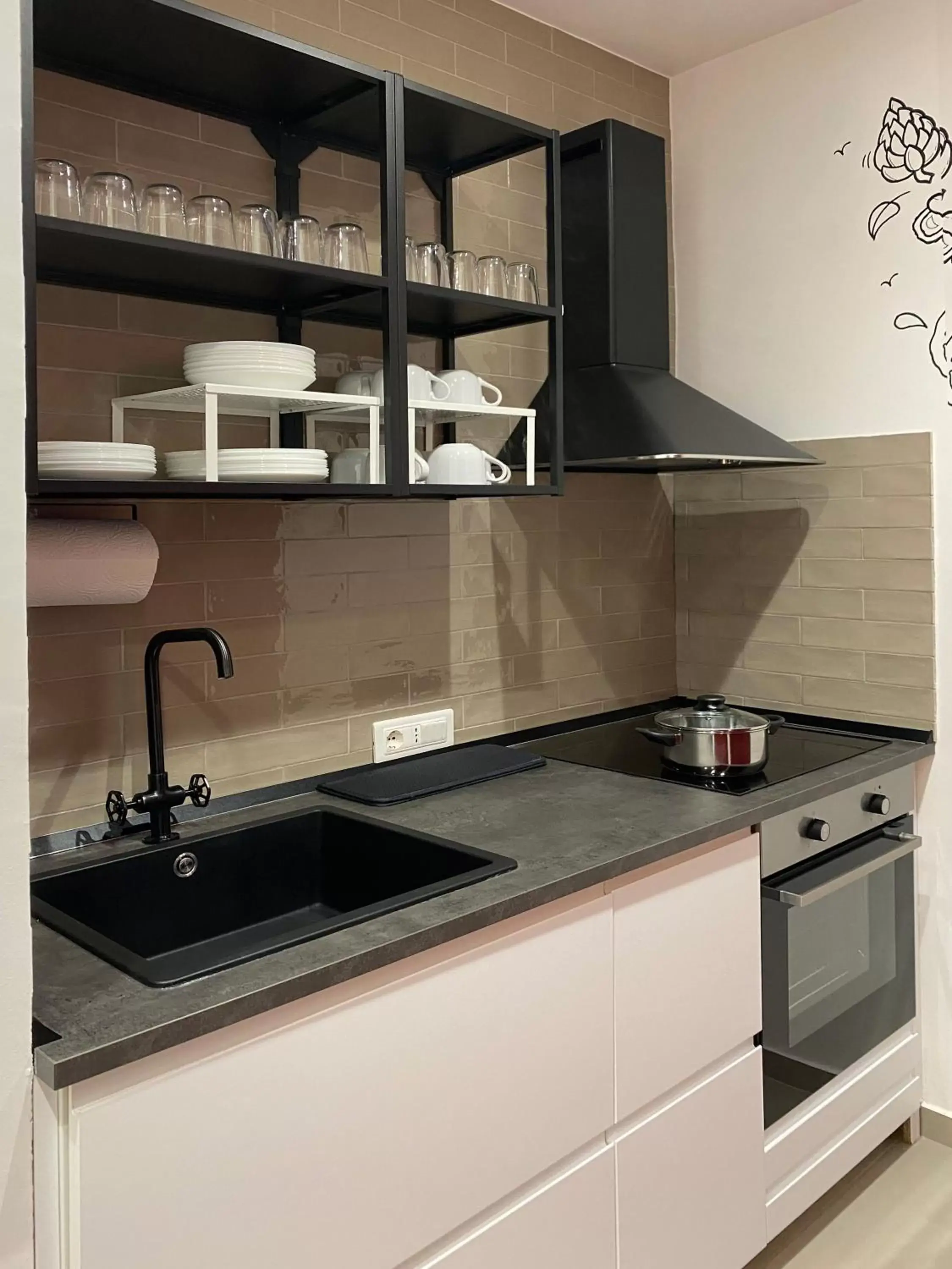 Kitchen or kitchenette, Kitchen/Kitchenette in Liotru Maisonne