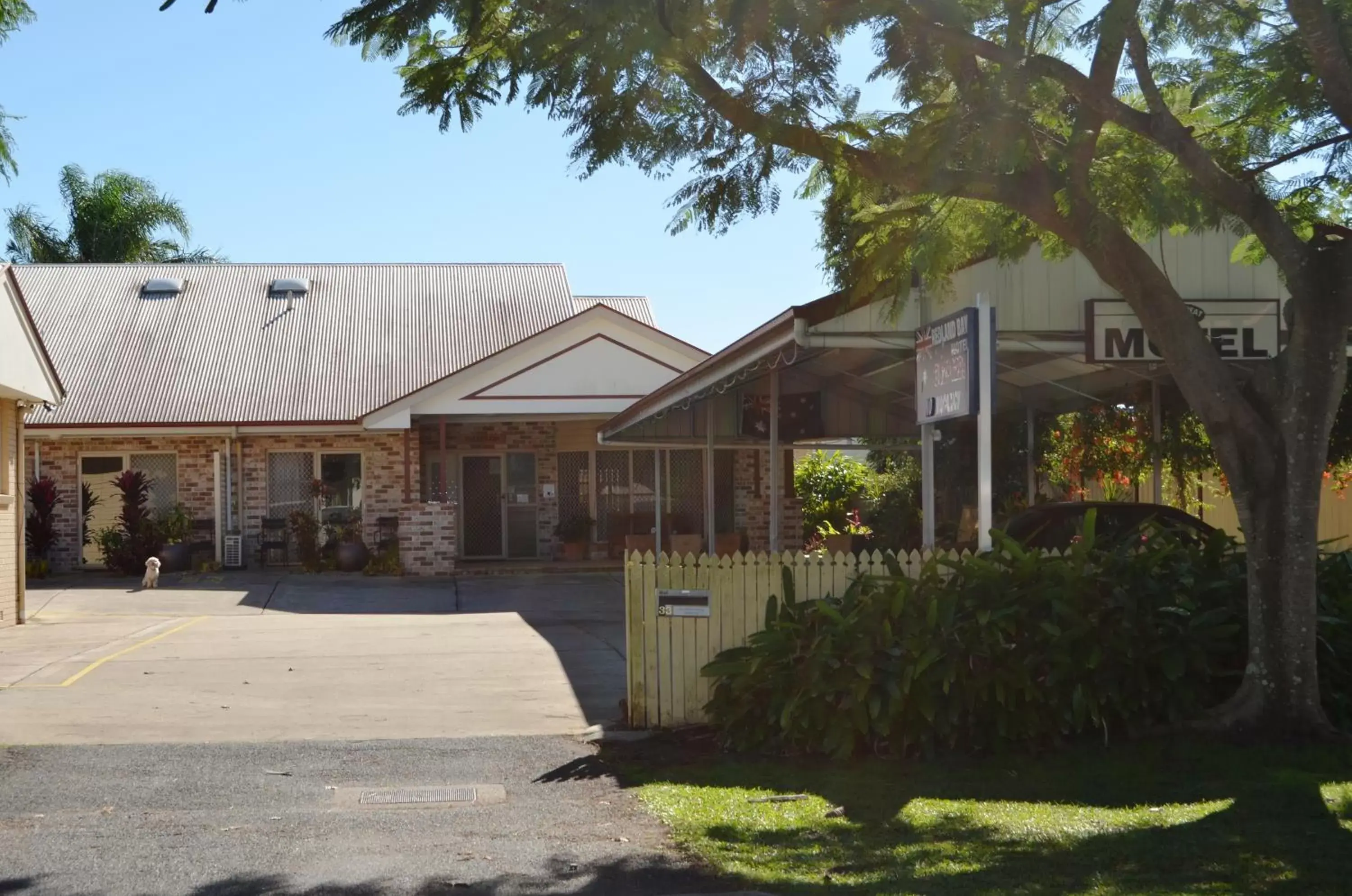 Property Building in Redland Bay Motel