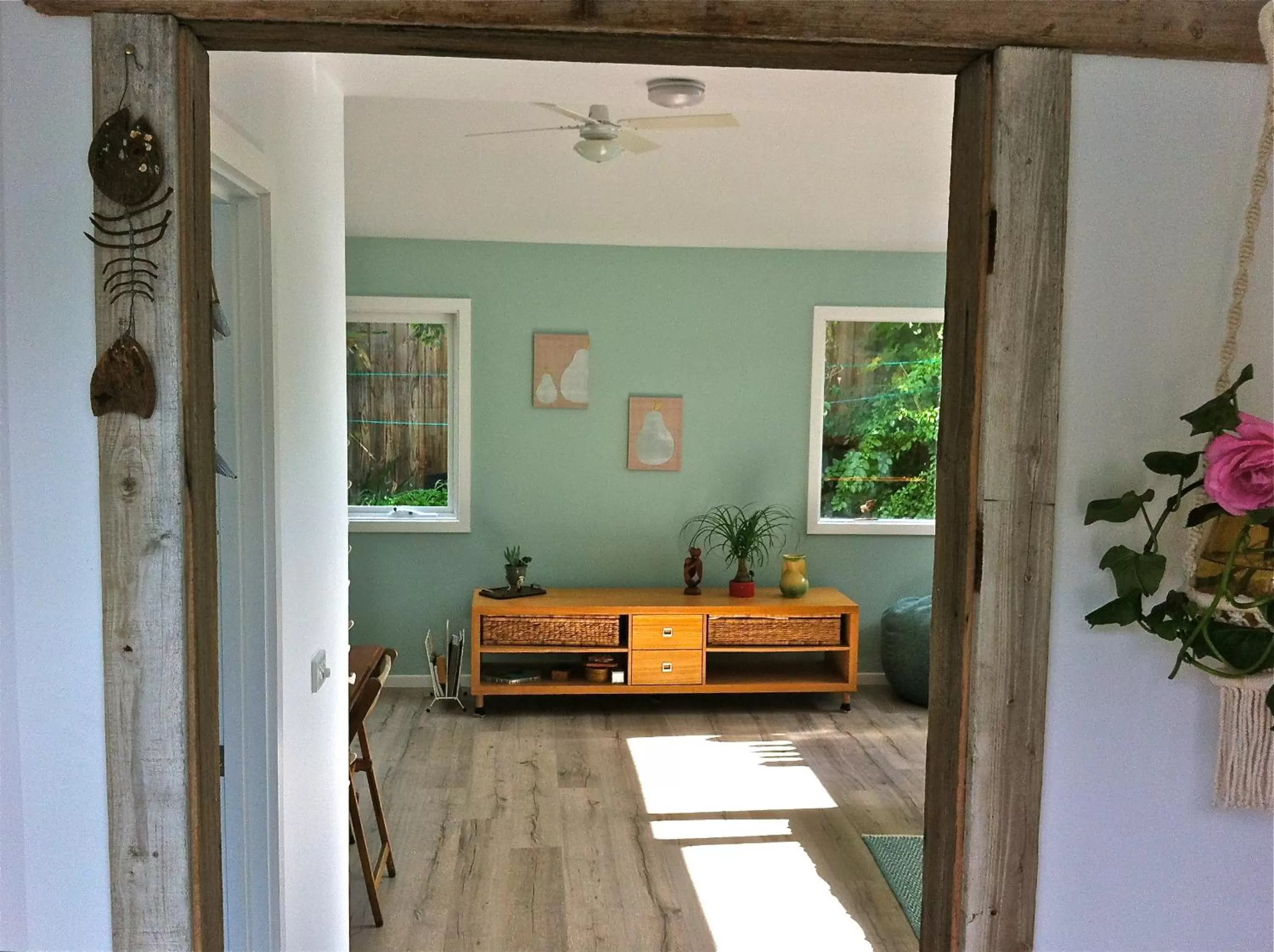 Photo of the whole room in Sea Salt Bnb