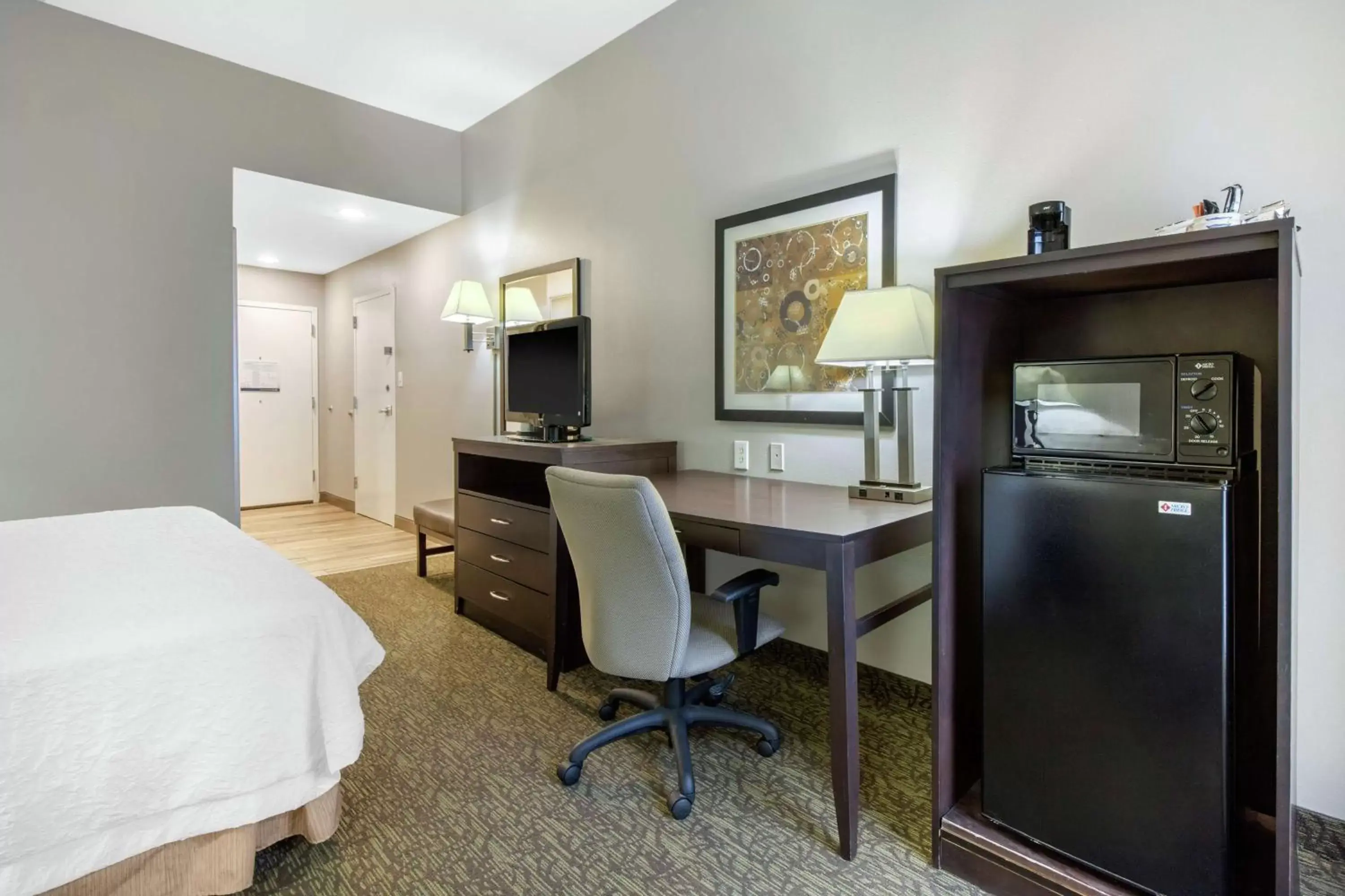 Bedroom, TV/Entertainment Center in Hampton Inn Mebane