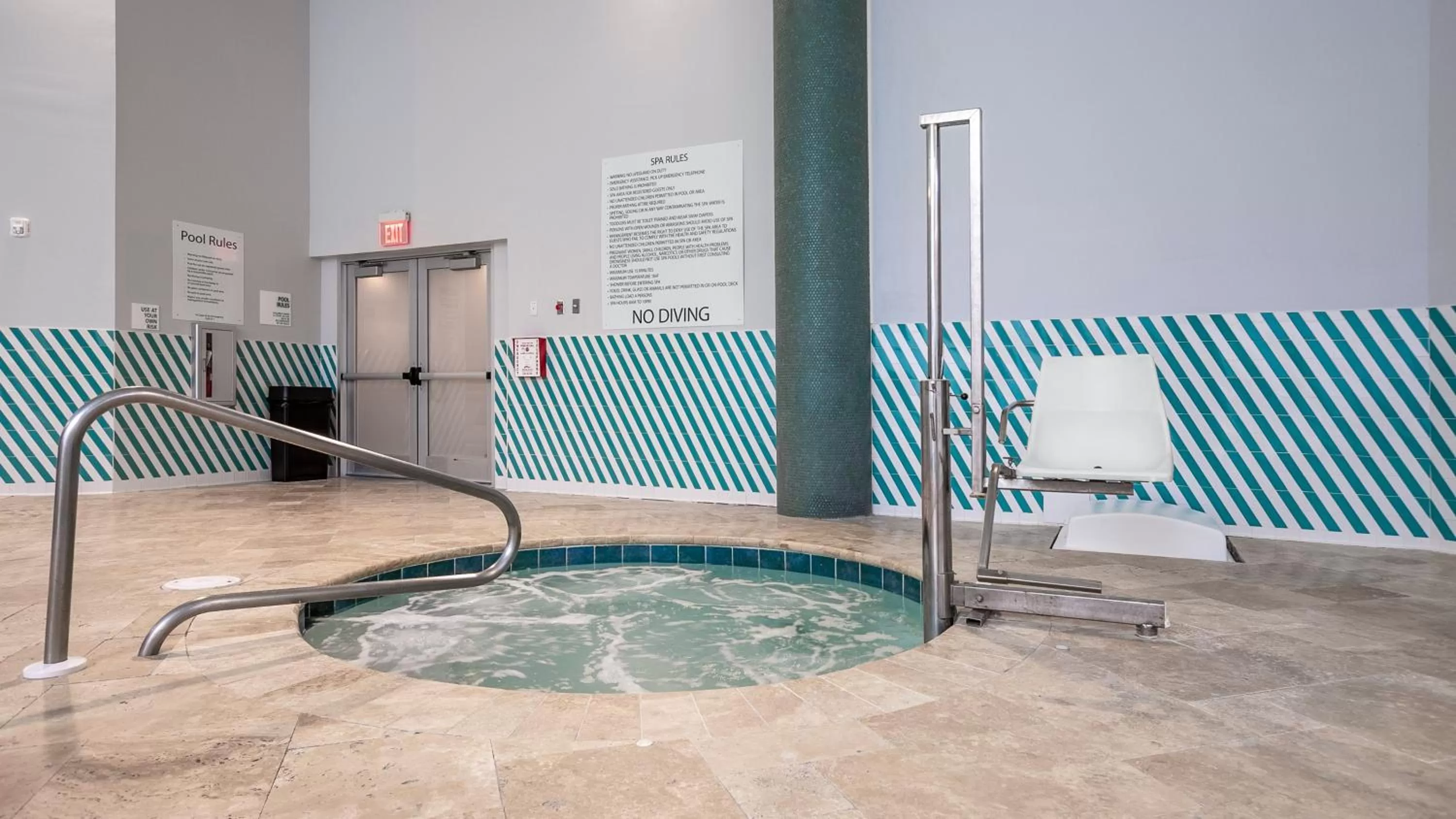 Swimming pool in Holiday Inn Panama City by IHG