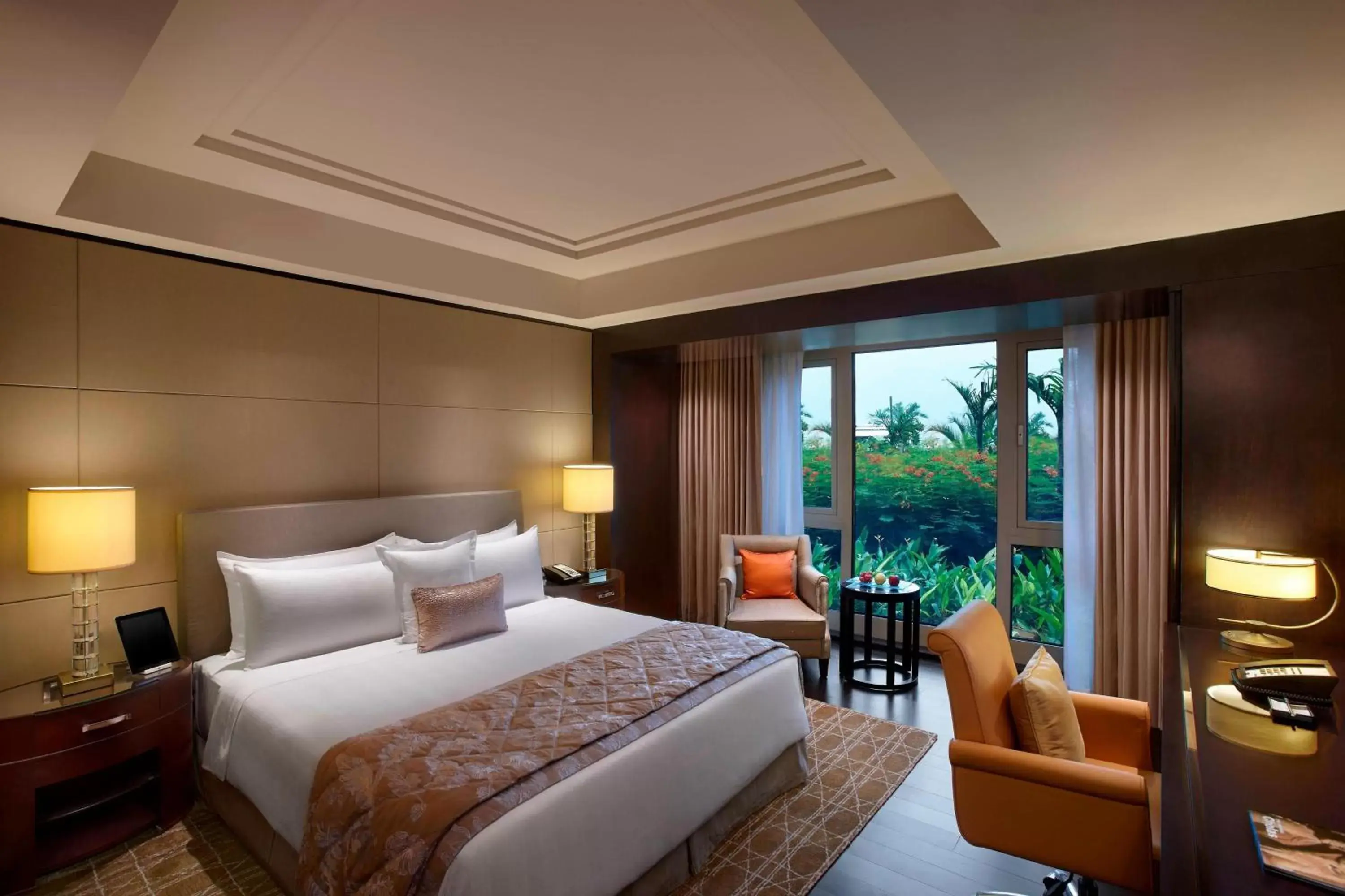 Photo of the whole room, Bed in ITC Grand Chola, a Luxury Collection Hotel, Chennai