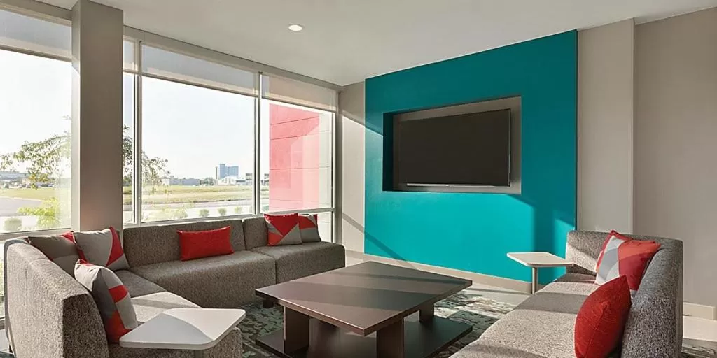 avid hotels - Detroit - Warren by IHG