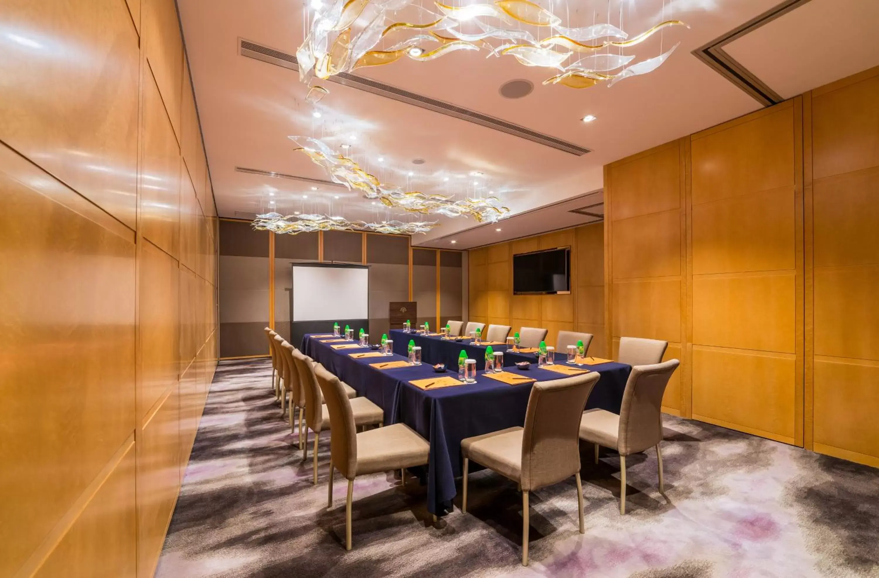 Meeting/conference room in Kowloon Harbourfront Hotel
