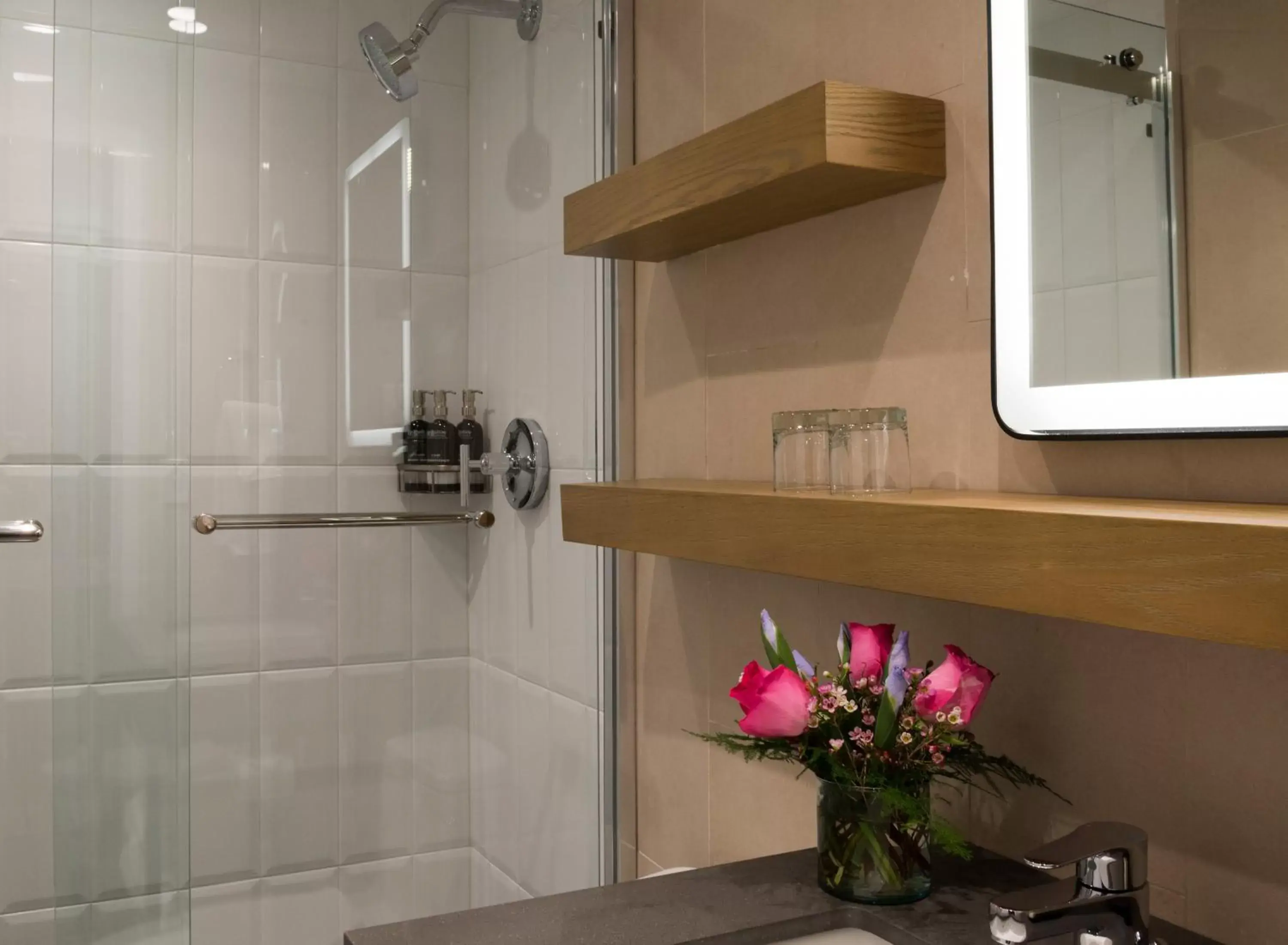 Shower, Bathroom in Heathman Hotel