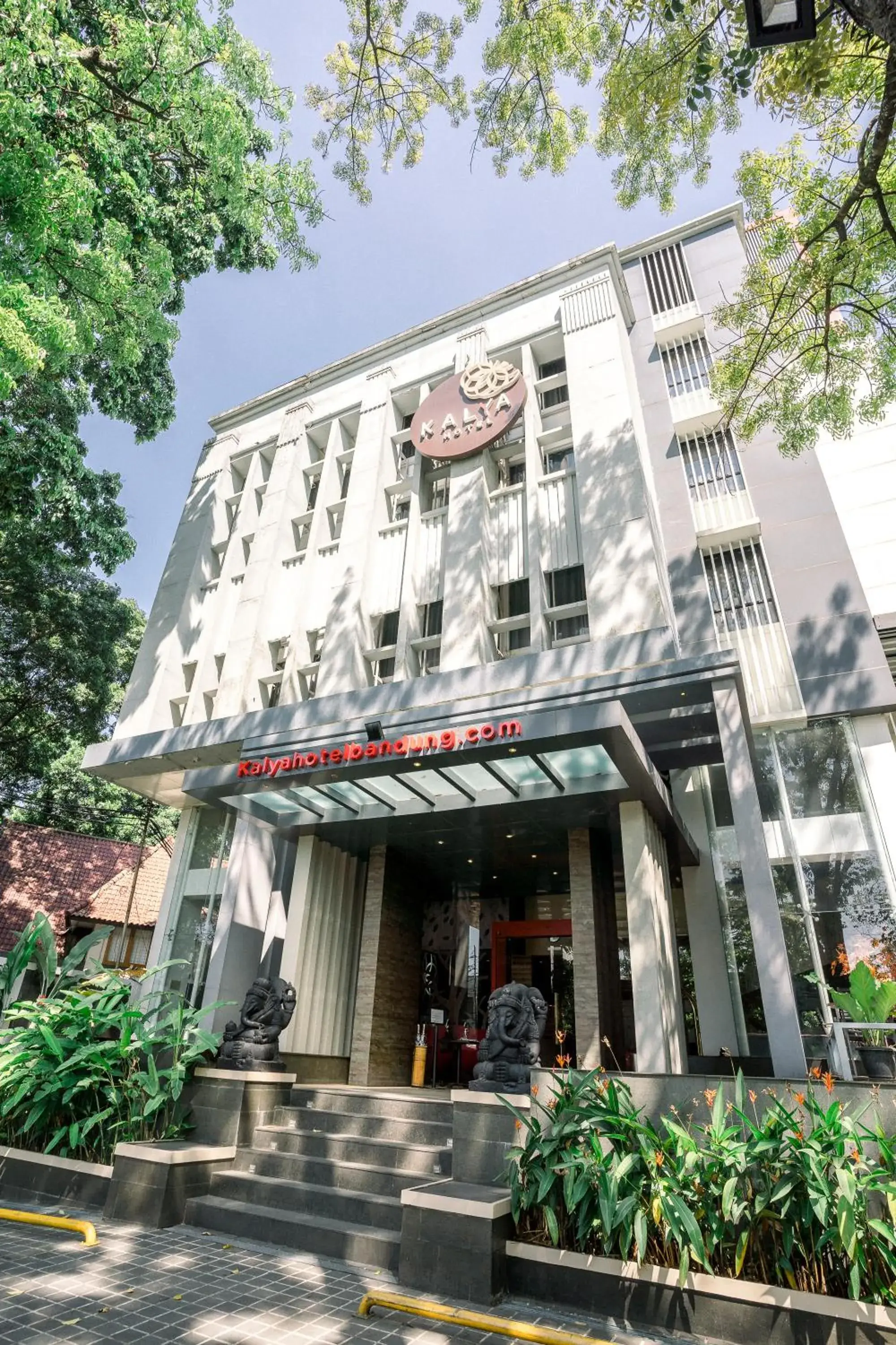 Property building in Kalya Hotel Bandung