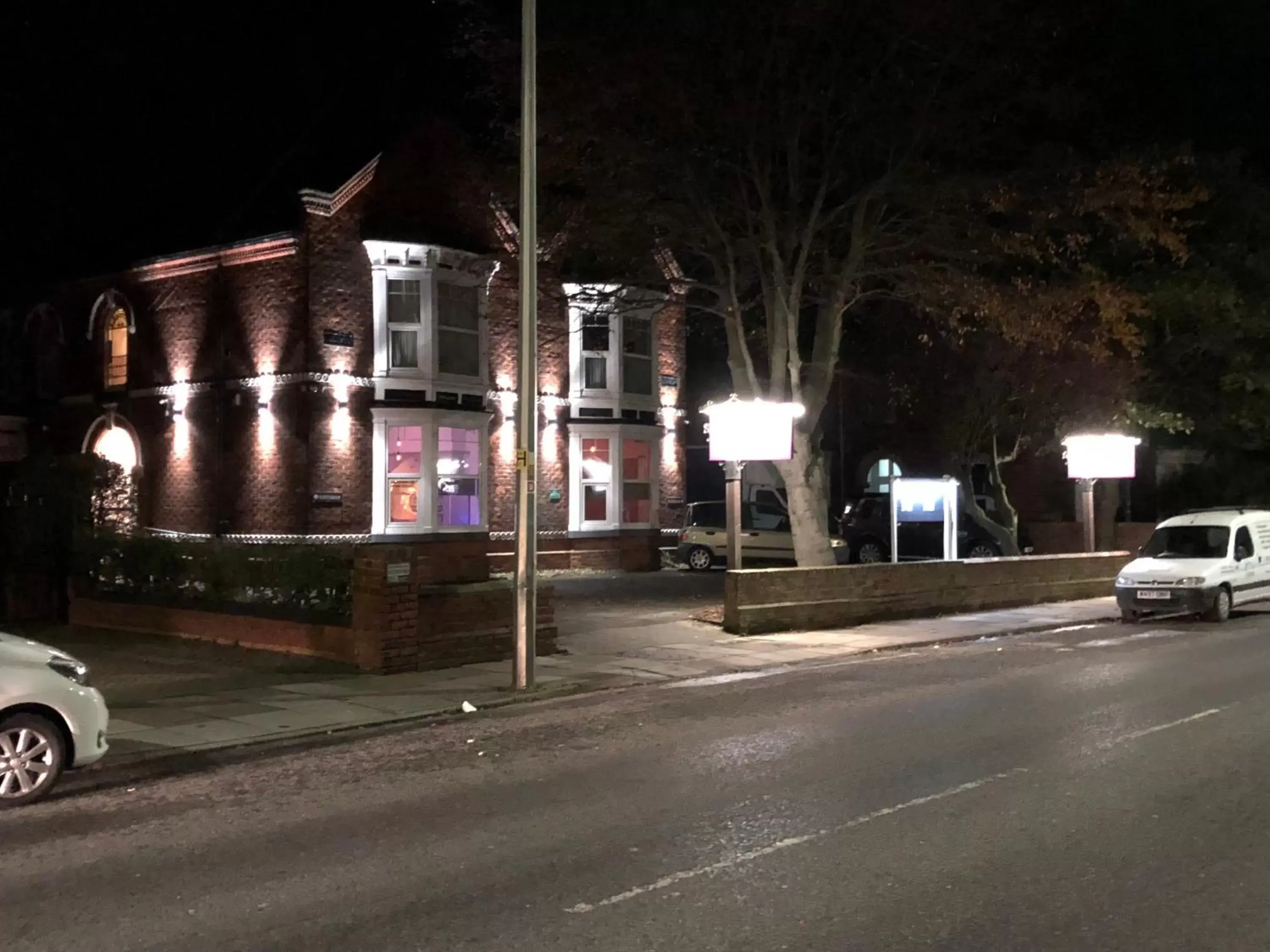 Facade/entrance, Property Building in The Clee Hotel - Cleethorpes, Grimsby, Lincolnshire