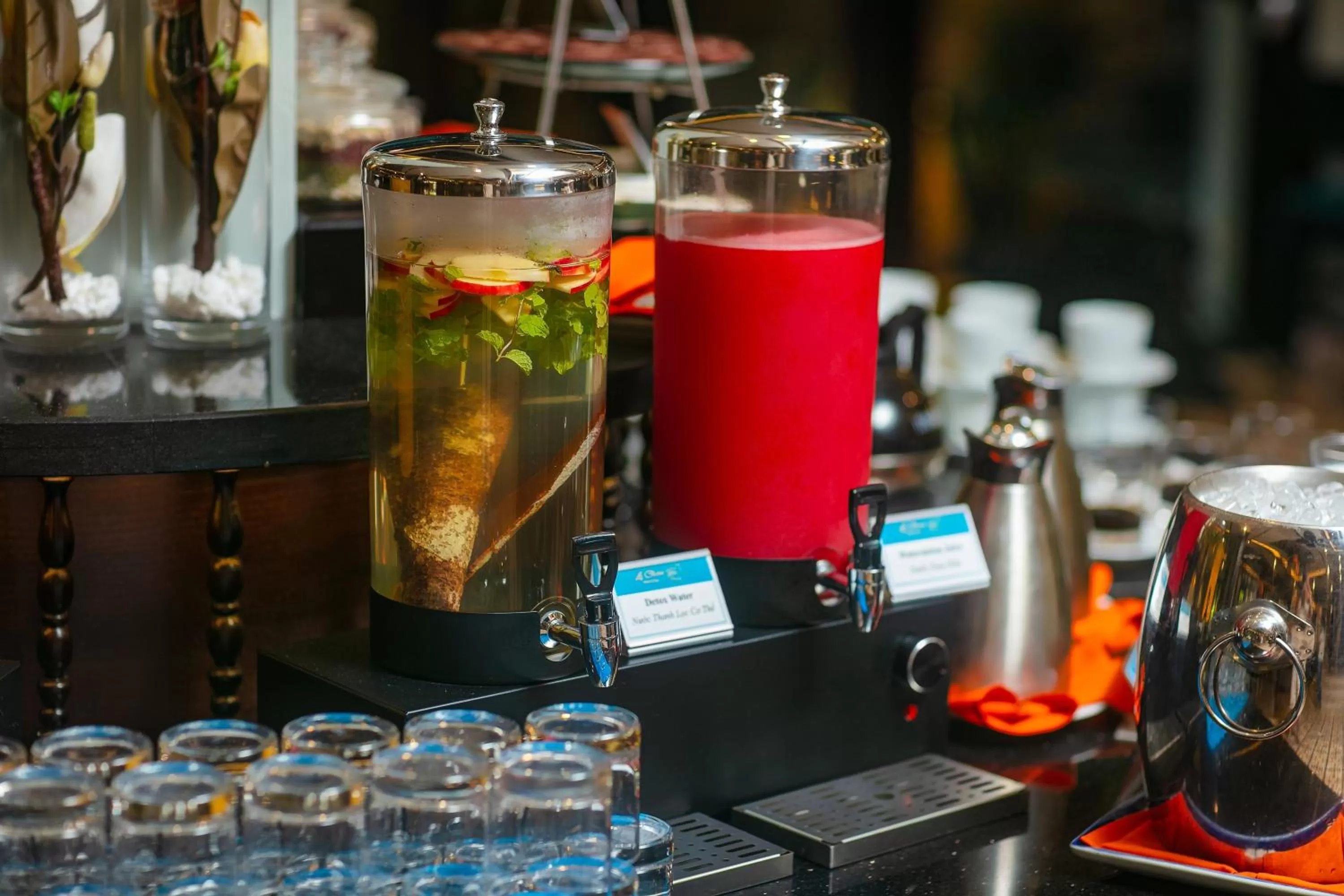 Restaurant/places to eat in La Charm Hoi An Hotel & Spa