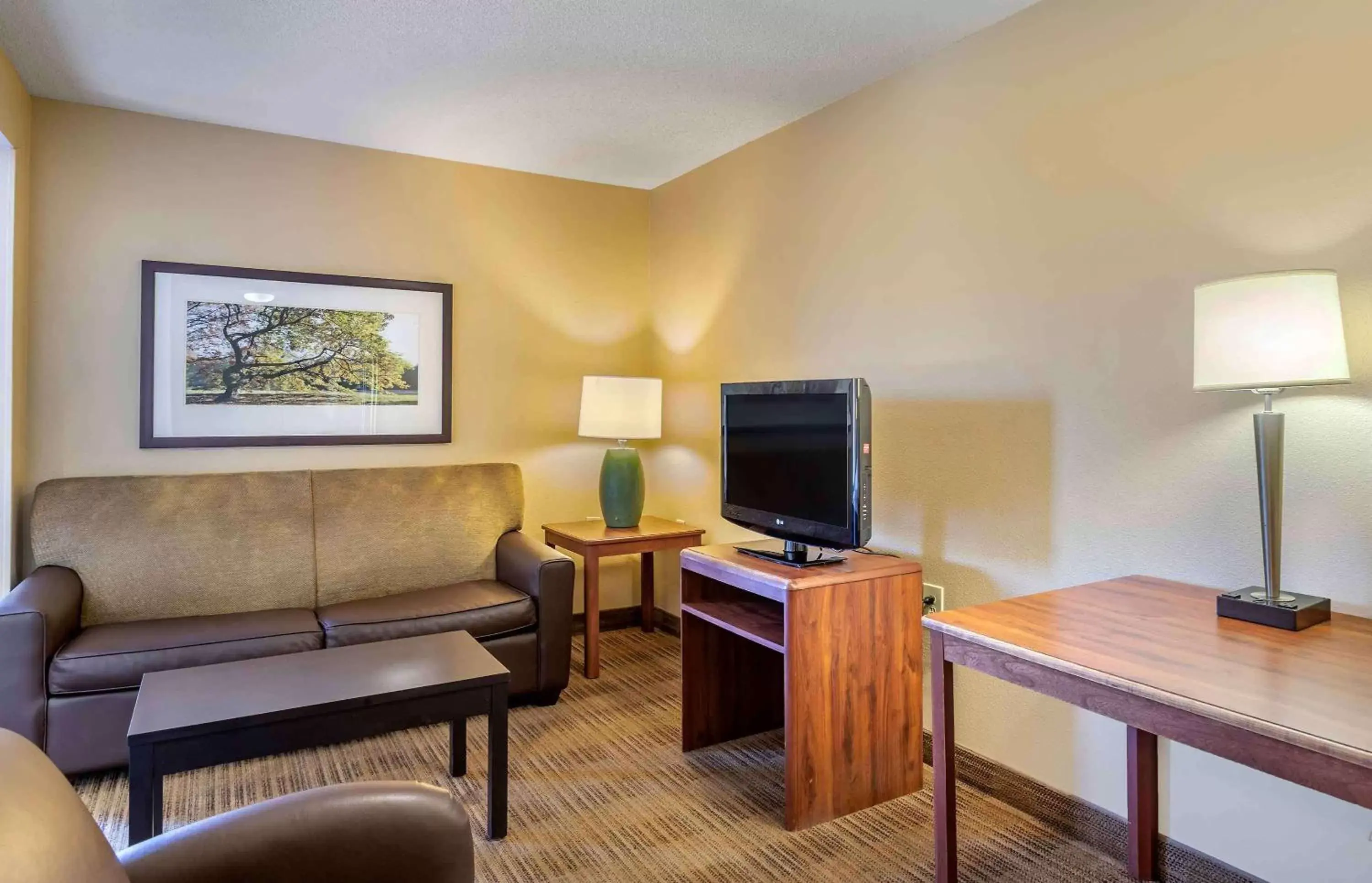 Bedroom, Seating Area in Extended Stay America Suites - Houston - Westchase - Westheimer