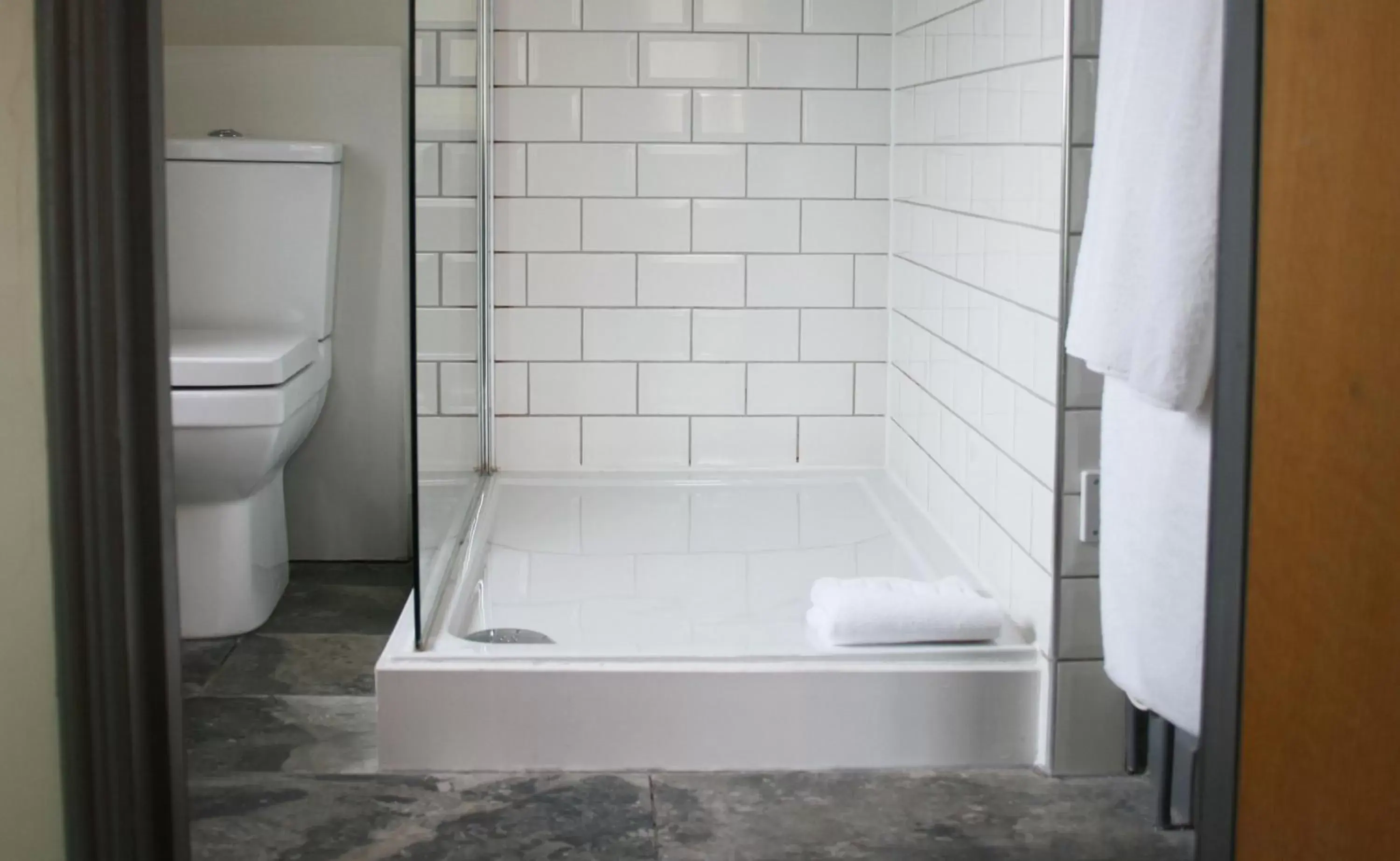 Shower, Bathroom in The Cross at Croscombe