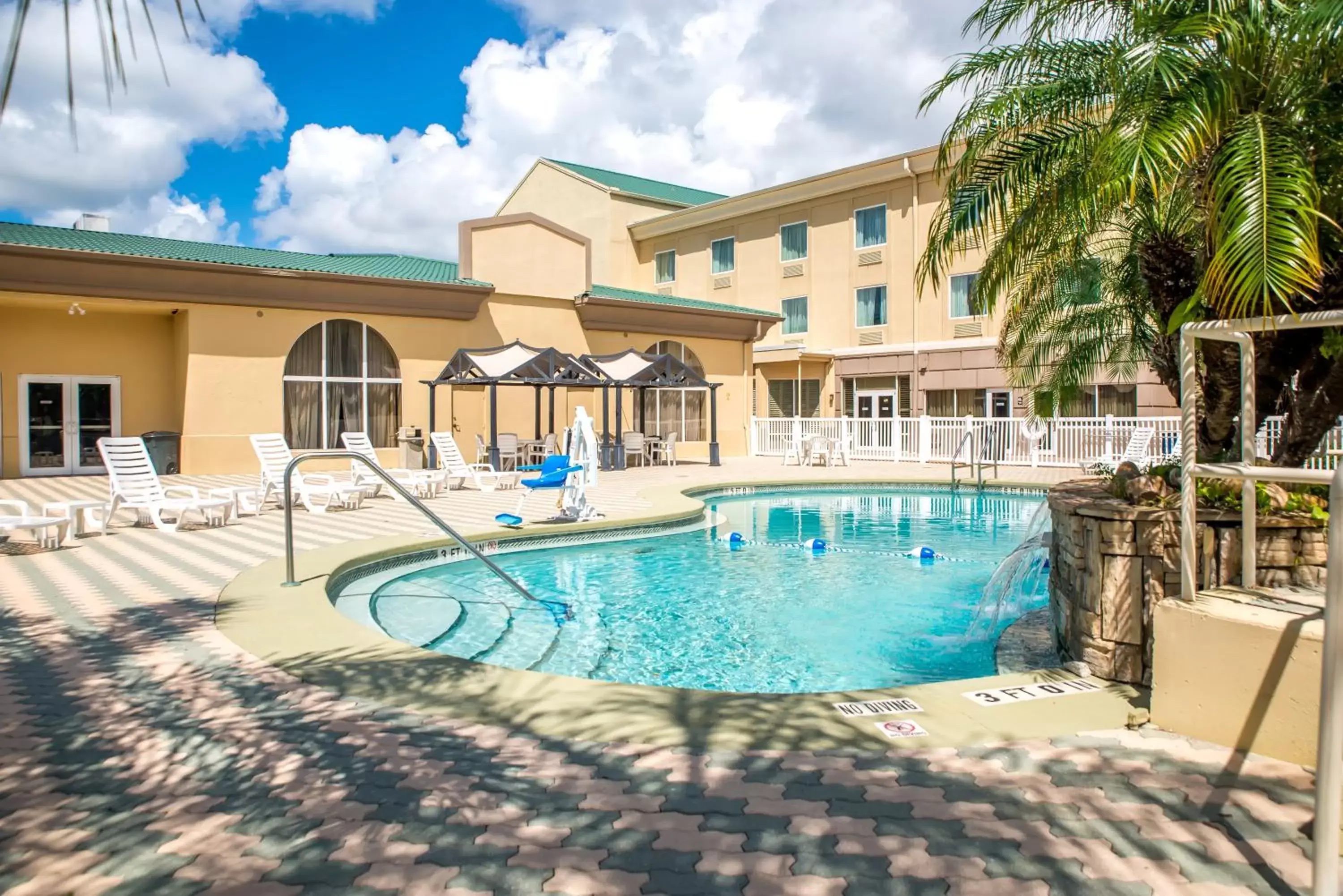 Swimming Pool in Holiday Inn Express Hotel & Suites Cocoa, an IHG Hotel