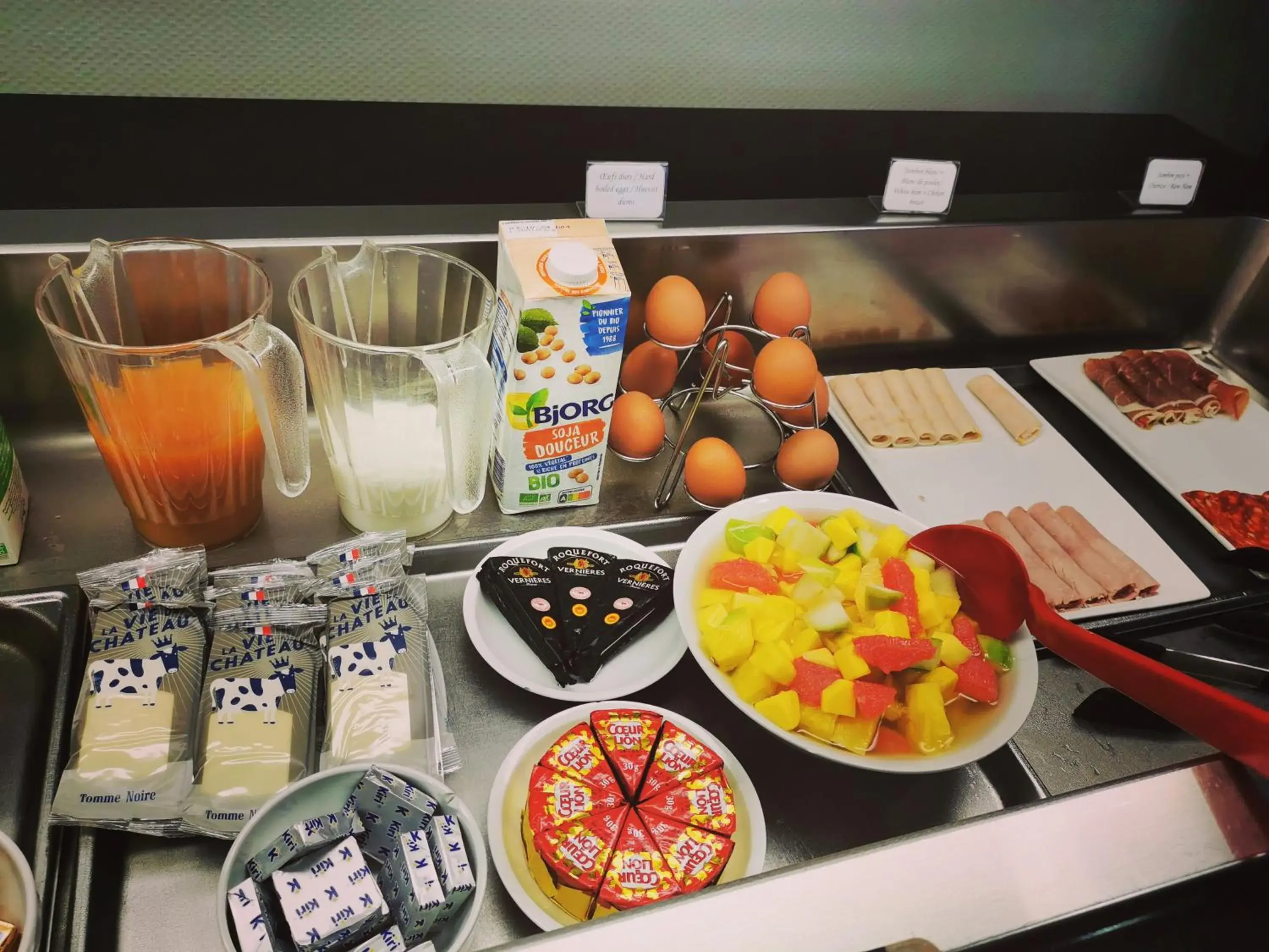 Breakfast in Lagrange Aparthotel Toulouse Saint-Michel Breakfast in Lagrange Aparthotel Toulouse Saint-Michel