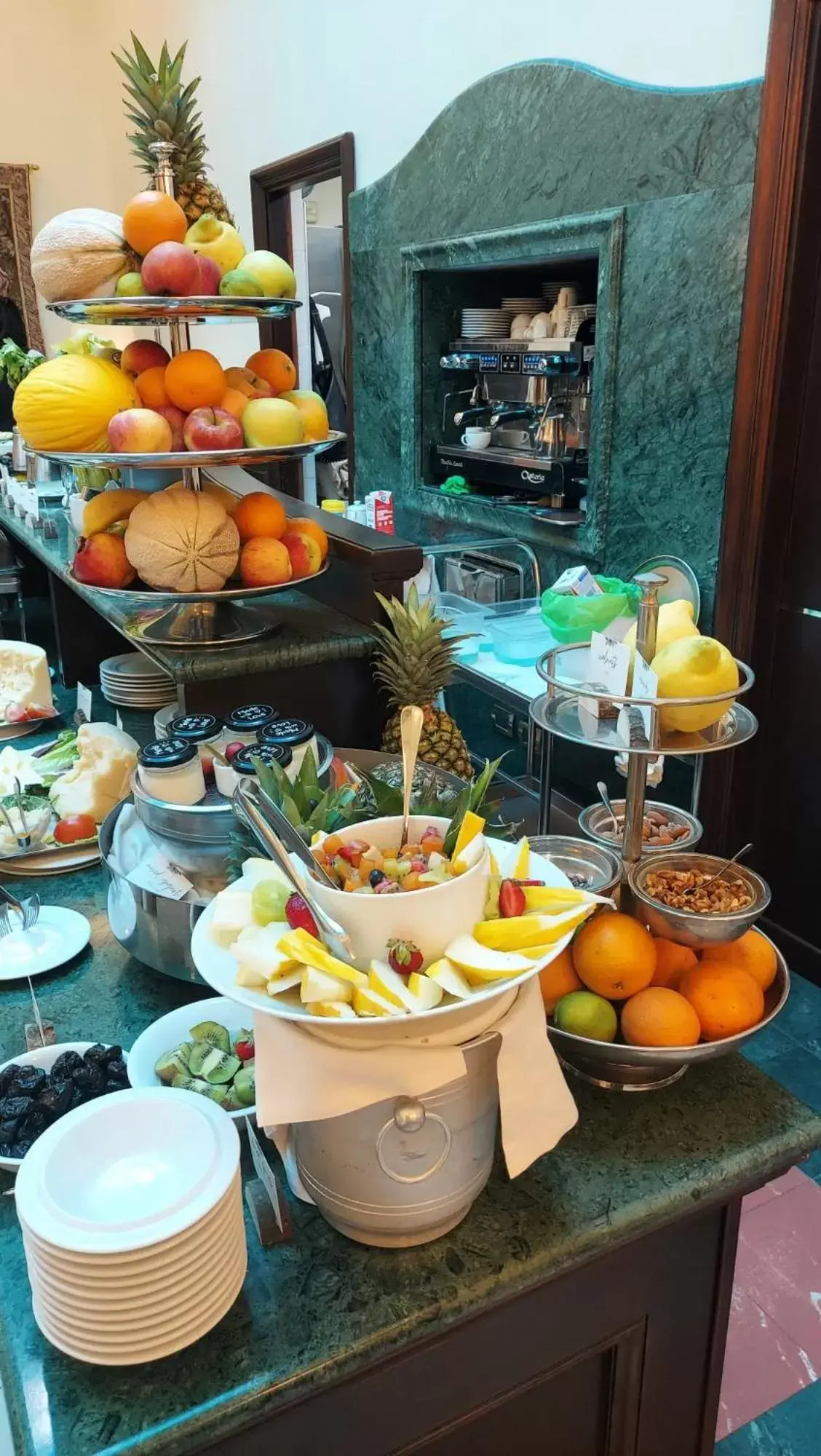 Breakfast in Hotel Diocleziano