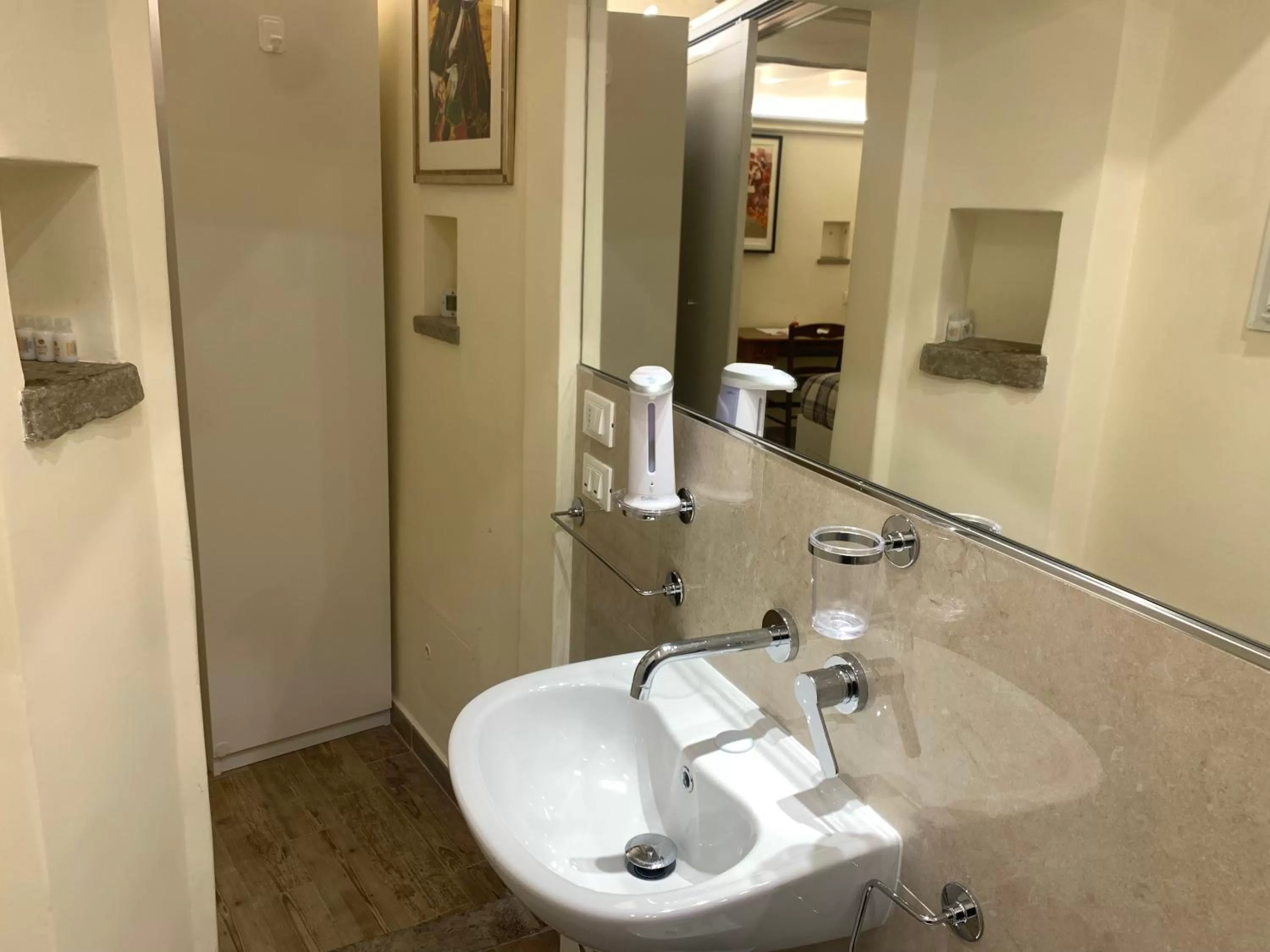 Bathroom in GB apartments