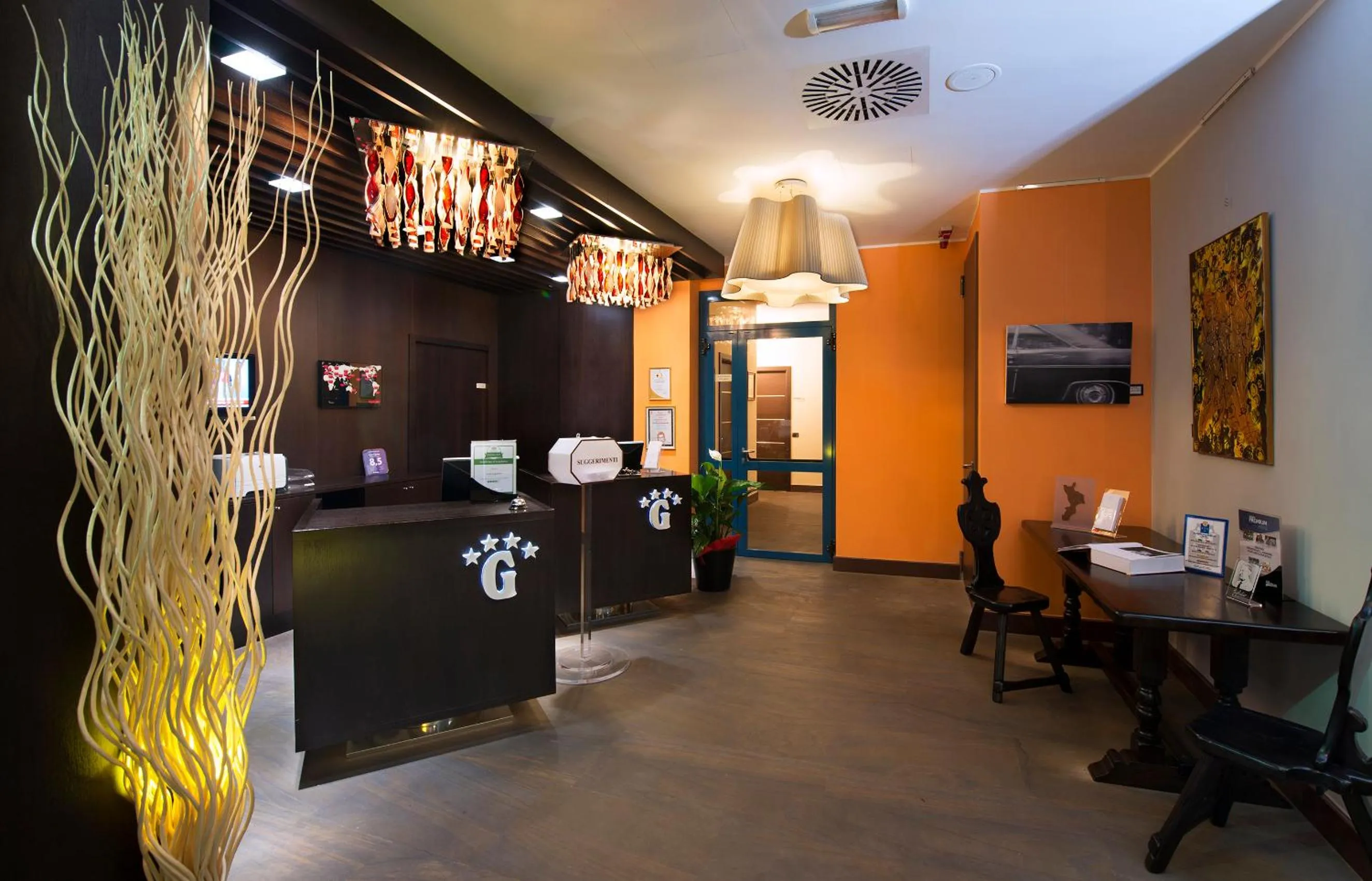 Lobby or reception in Hotel Guglielmo