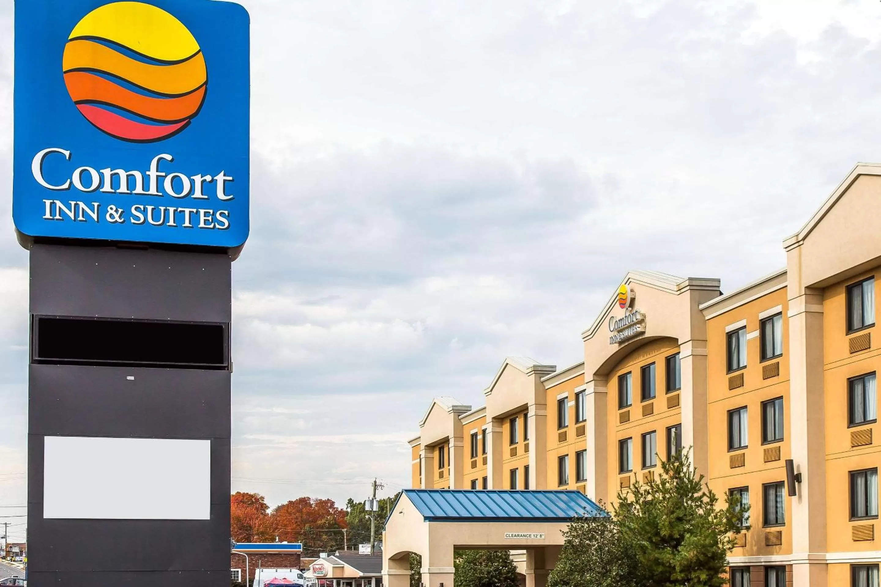 Property building in Comfort Inn & Suites Meriden East