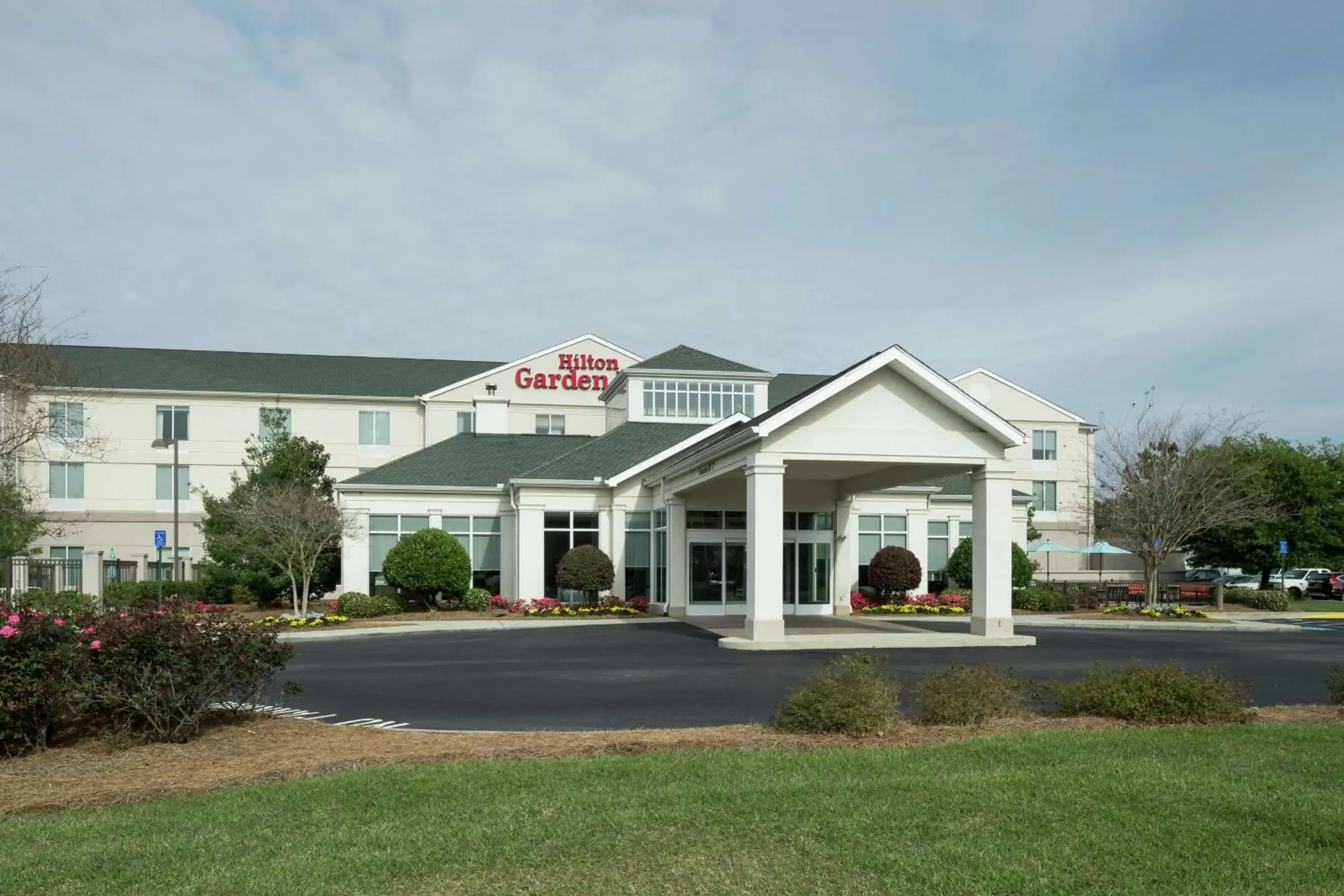 Photo of the whole room, Property Building in Hilton Garden Inn Dothan