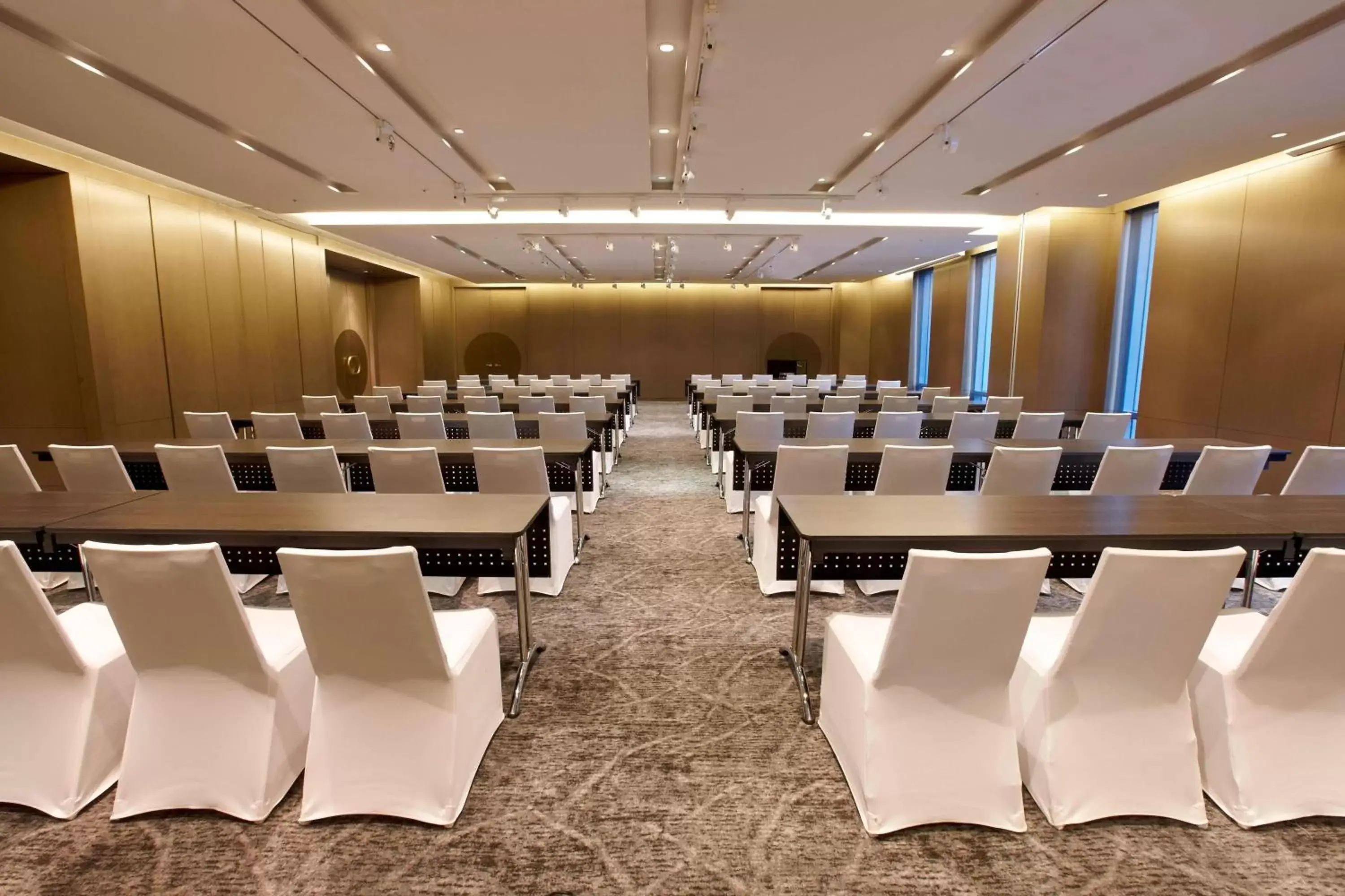 Meeting/conference room in Le Meridien Taipei