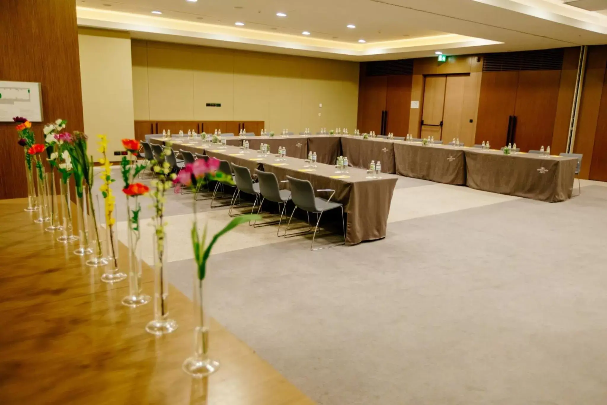 Meeting/conference room in Crowne Plaza Belgrade, an IHG Hotel