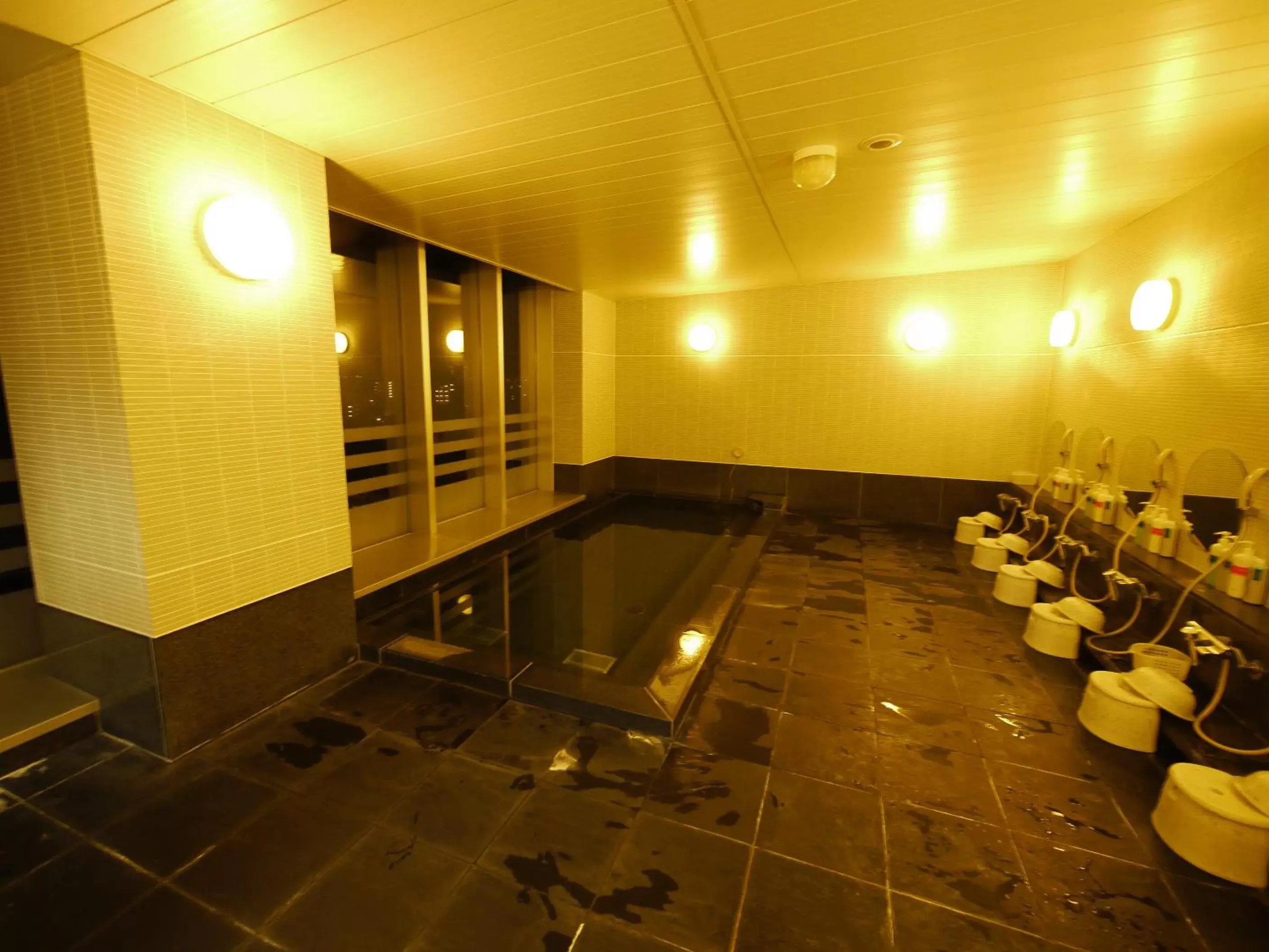 Public Bath in Hotel Route-Inn Osaka Honmachi