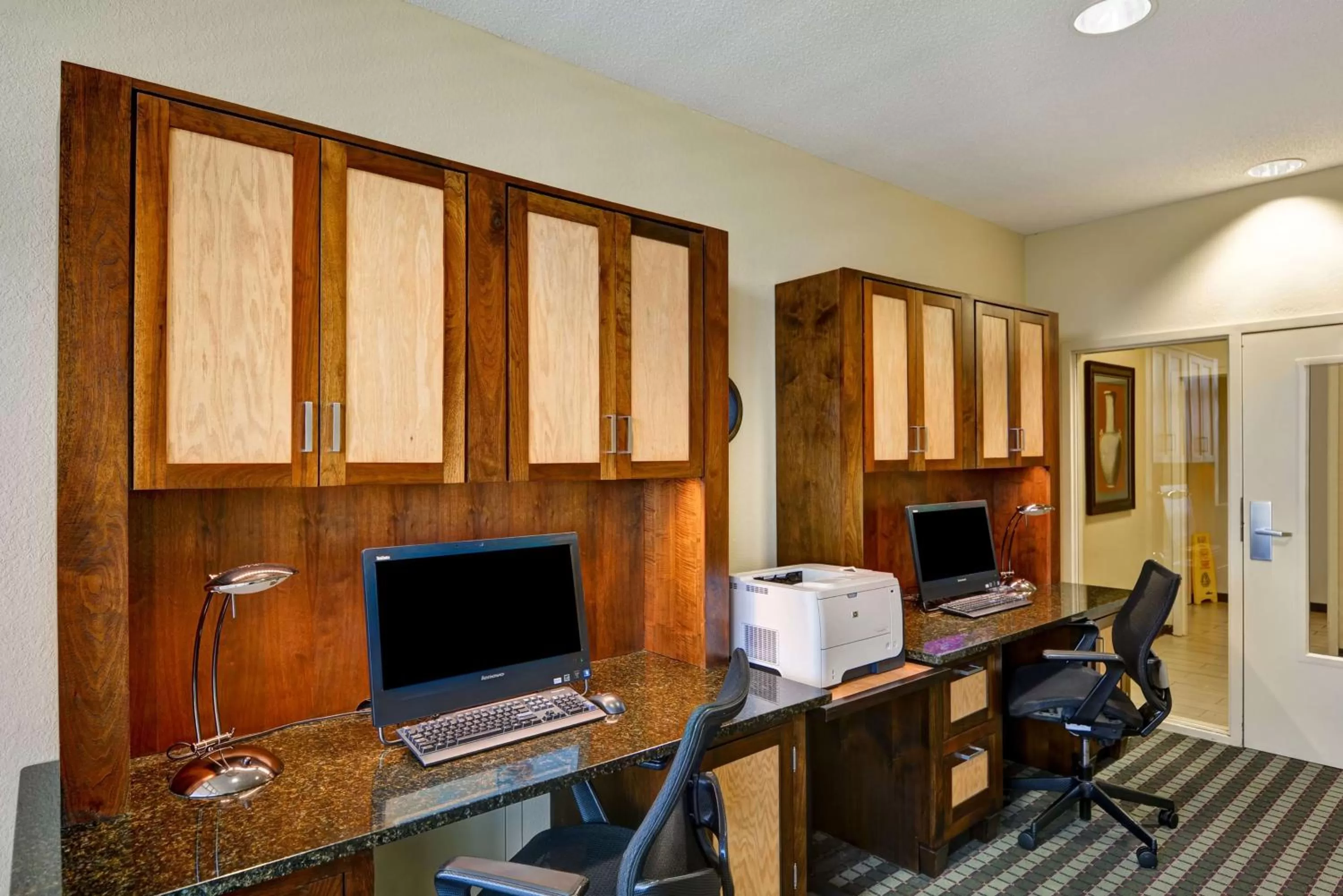 Business facilities in Hampton Inn Mobile/East Bay