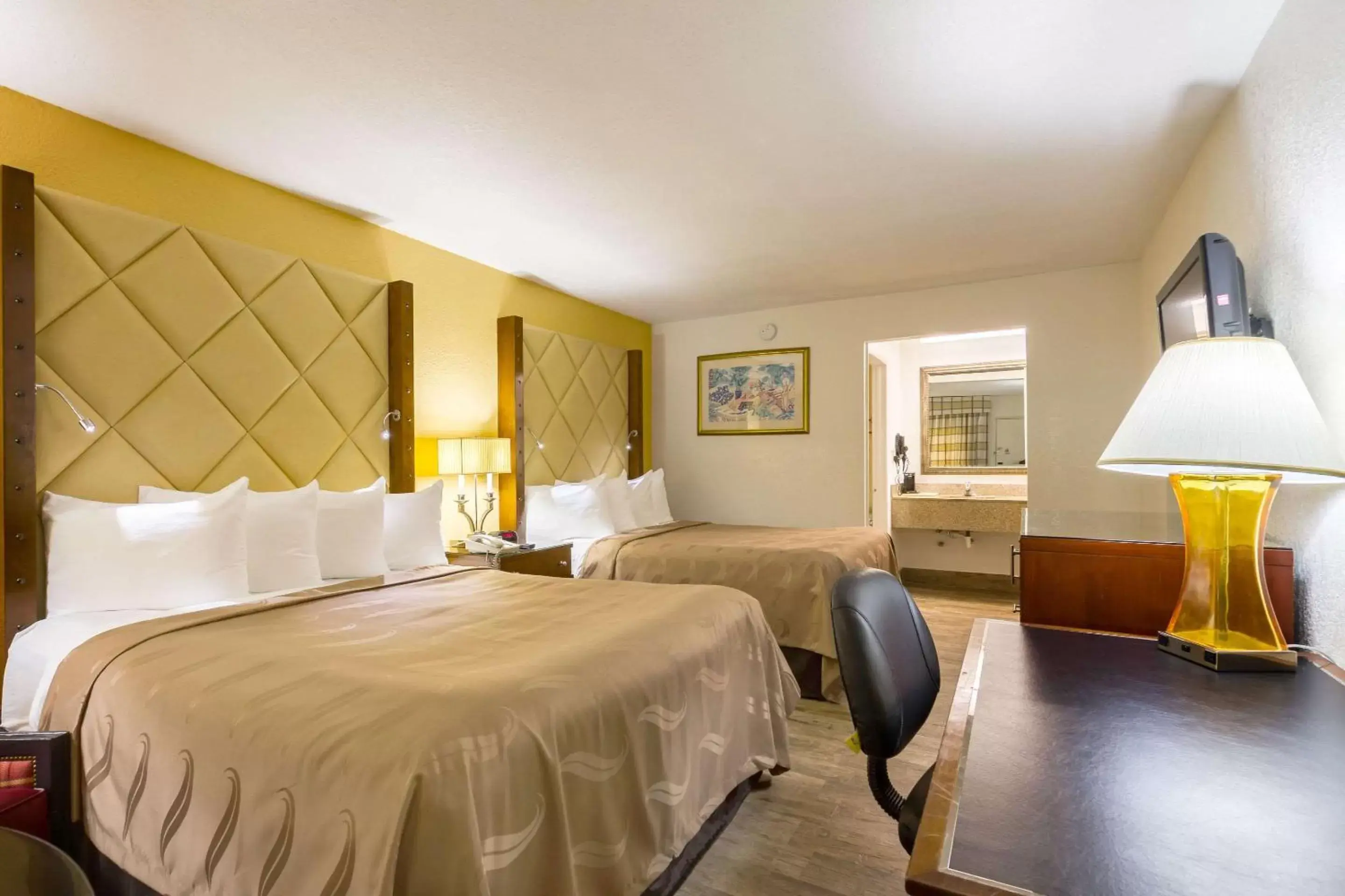 Photo of the whole room, Bed in Quality Inn Florida City - Gateway to the Keys