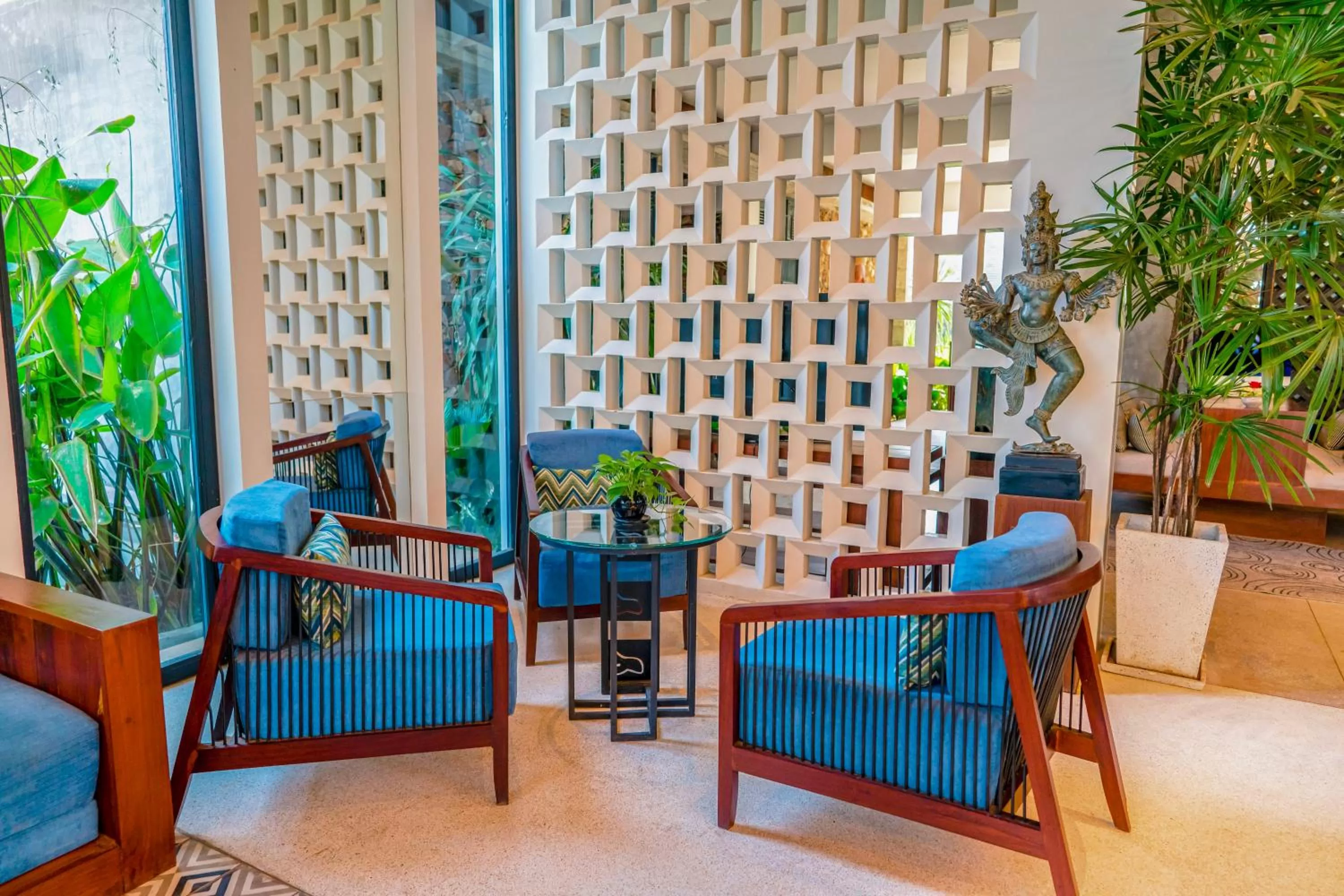 Lobby or reception in The Villa by Metta