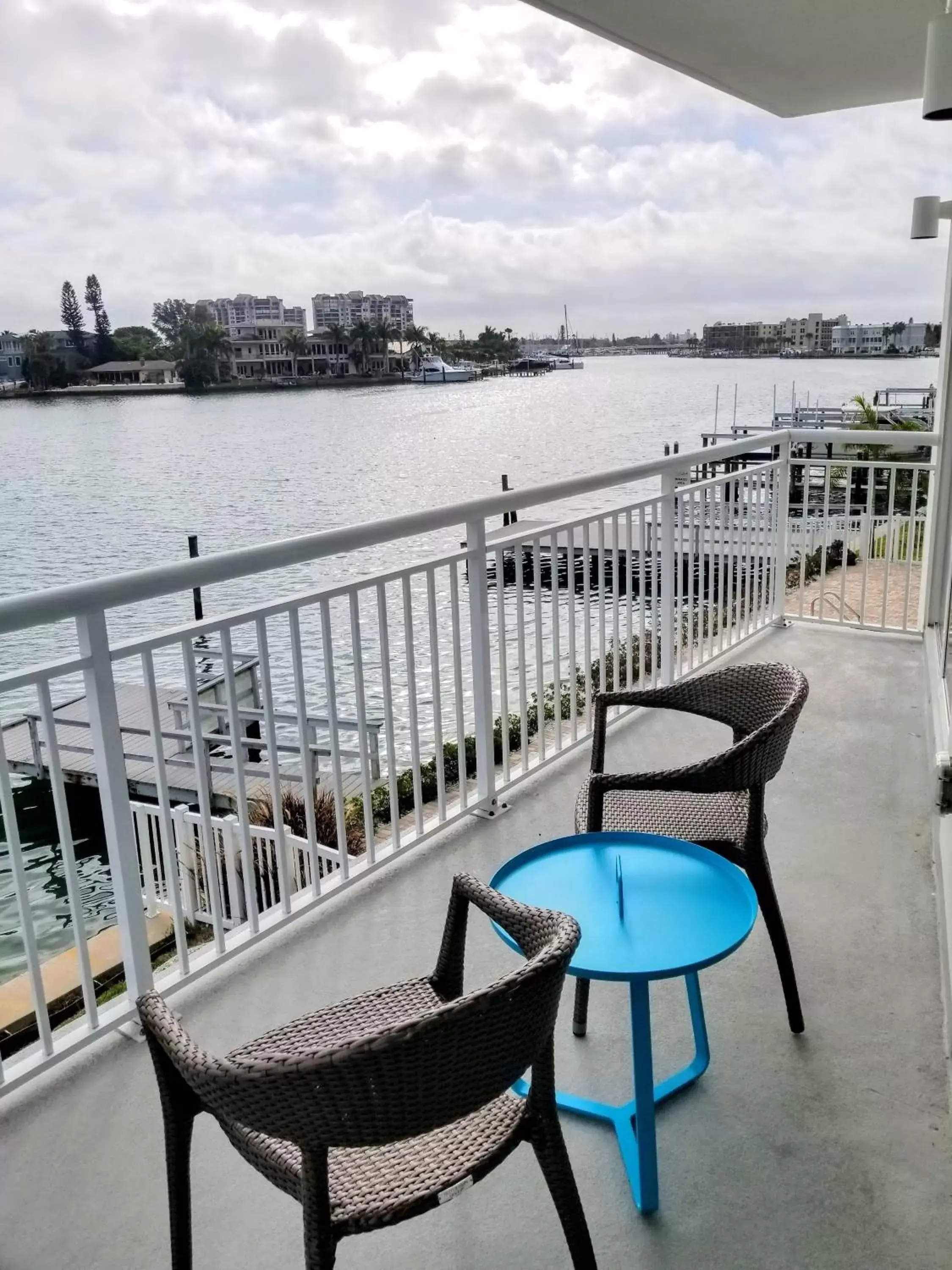 Balcony/Terrace in Provident Oceana Beachfront Suites