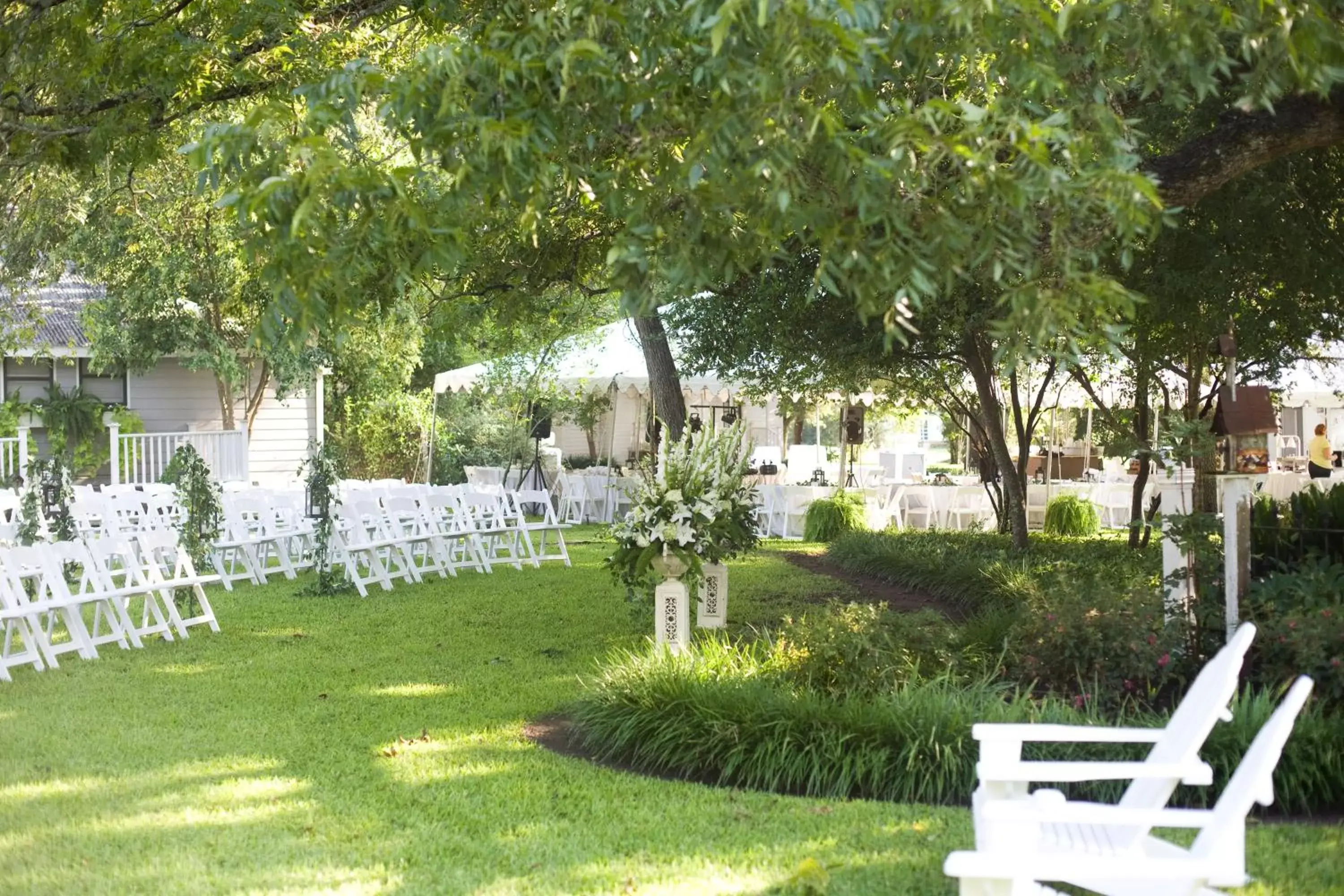 Facade/entrance in Rainbow Courts Facade/entrance in Rainbow Courts