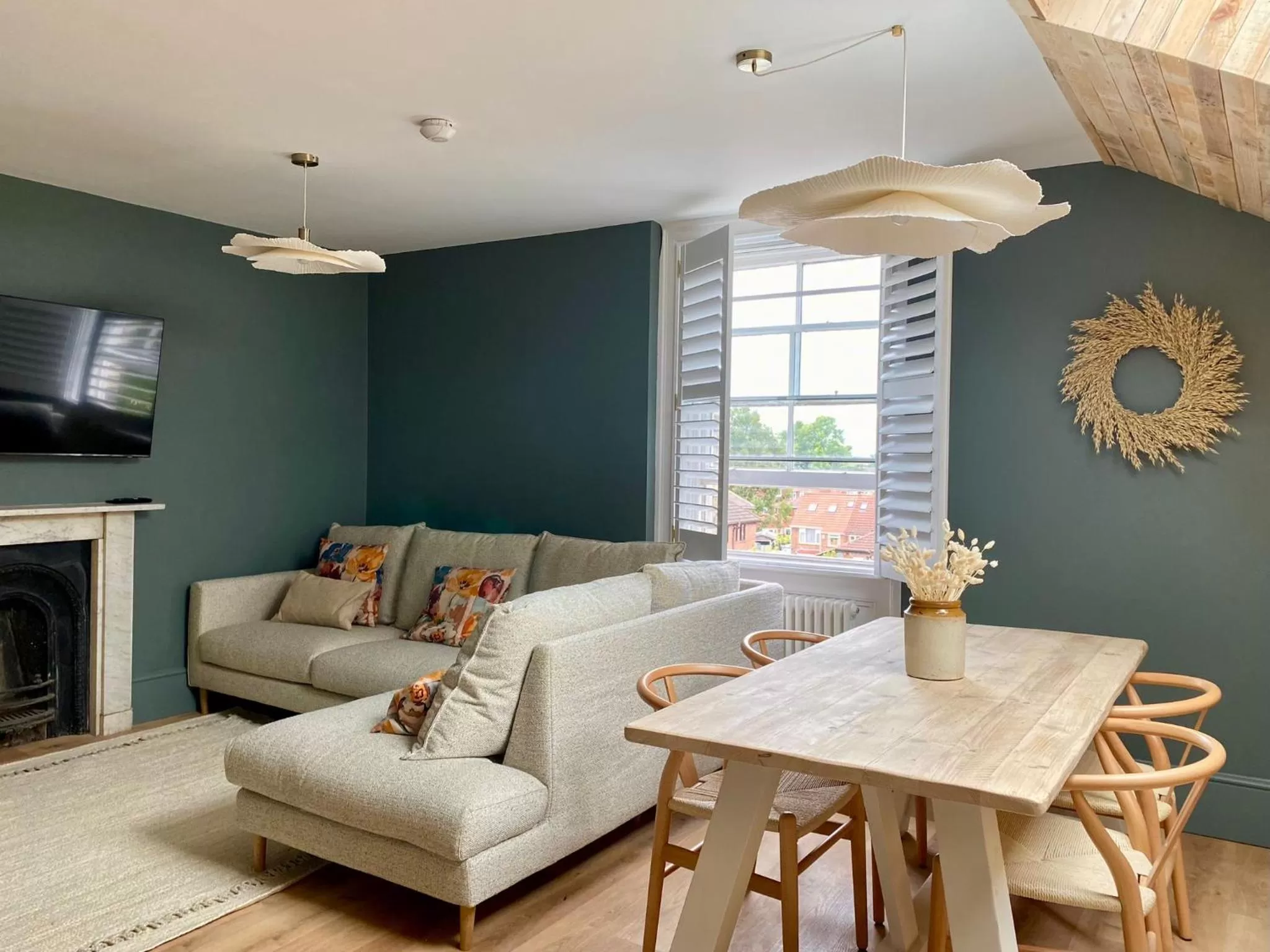 TV and multimedia in Railway House York by Chateau Anna