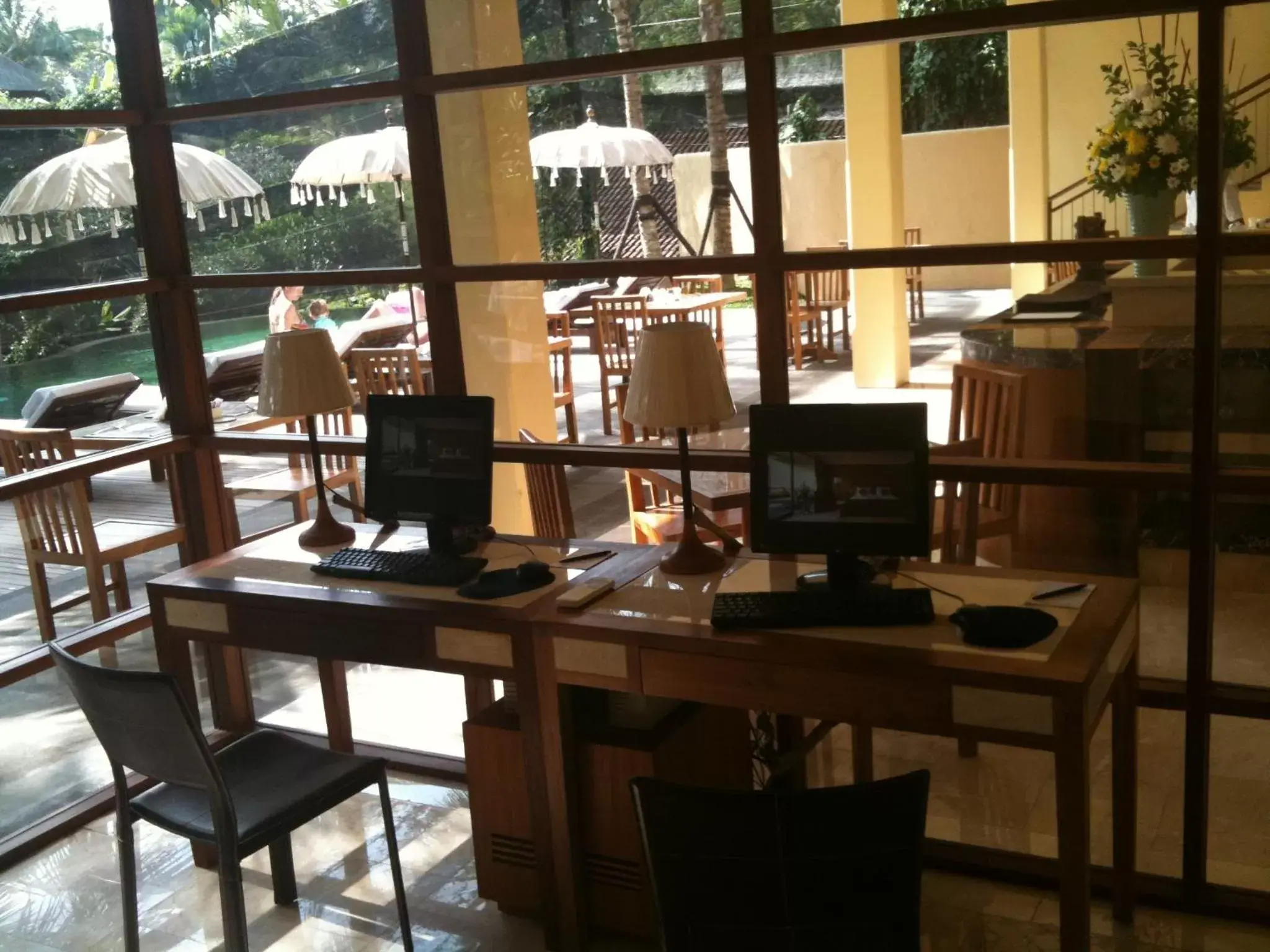 Library, Restaurant/Places to Eat in Komaneka at Rasa Sayang Ubud