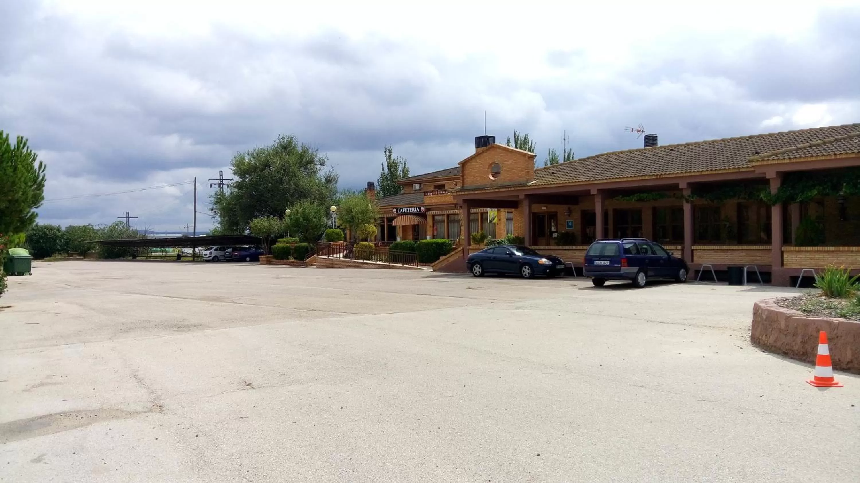 Property building in Hotel-Motel Sol II