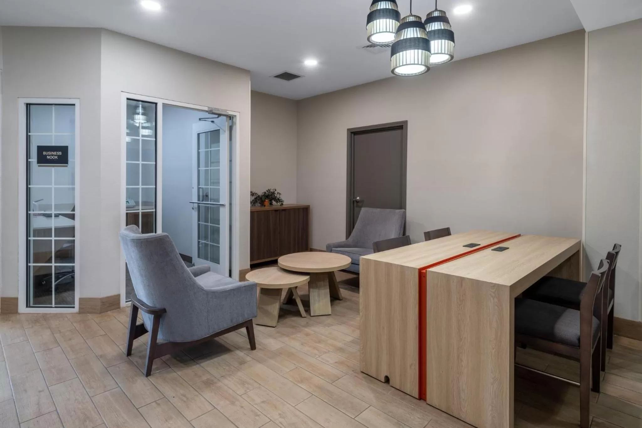 Property building in Candlewood Suites Elkhart by IHG