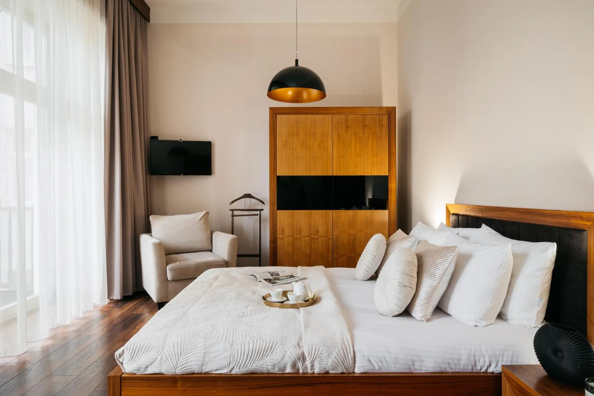 Bed in Topolowa Residence - LoftAffair Collection