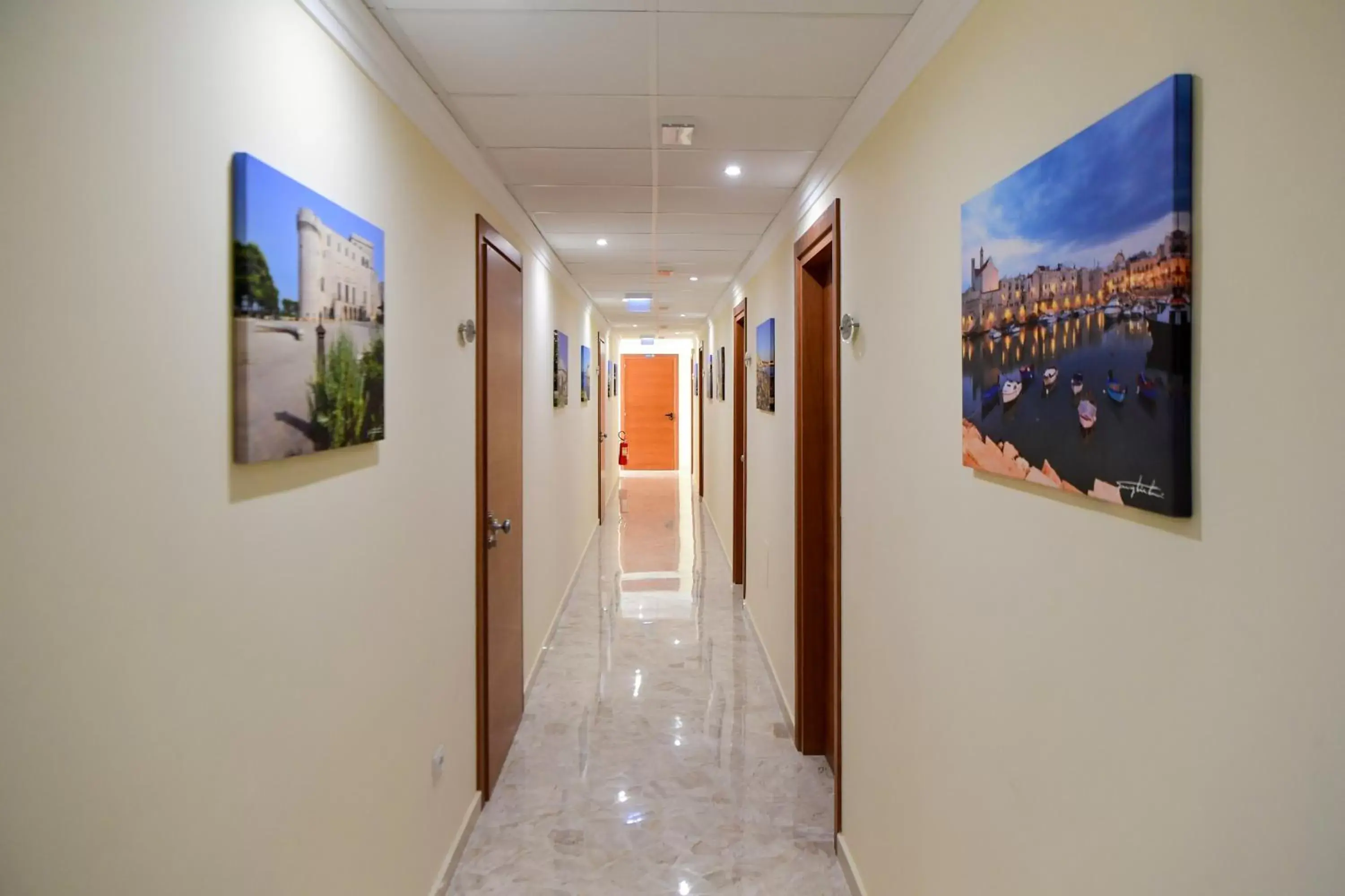 Lobby or reception, TV/Entertainment Center in Hotel Auditorium