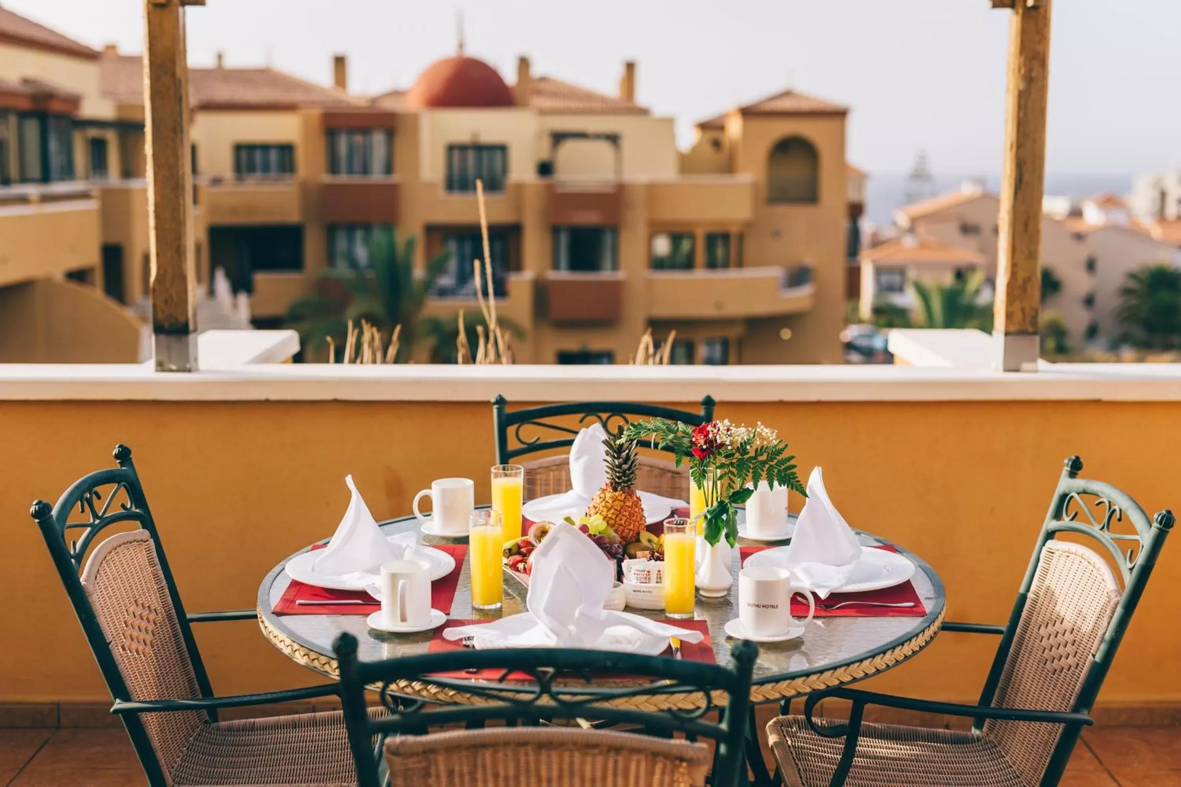 Balcony/Terrace in Grand Muthu Golf Plaza Hotel & Spa