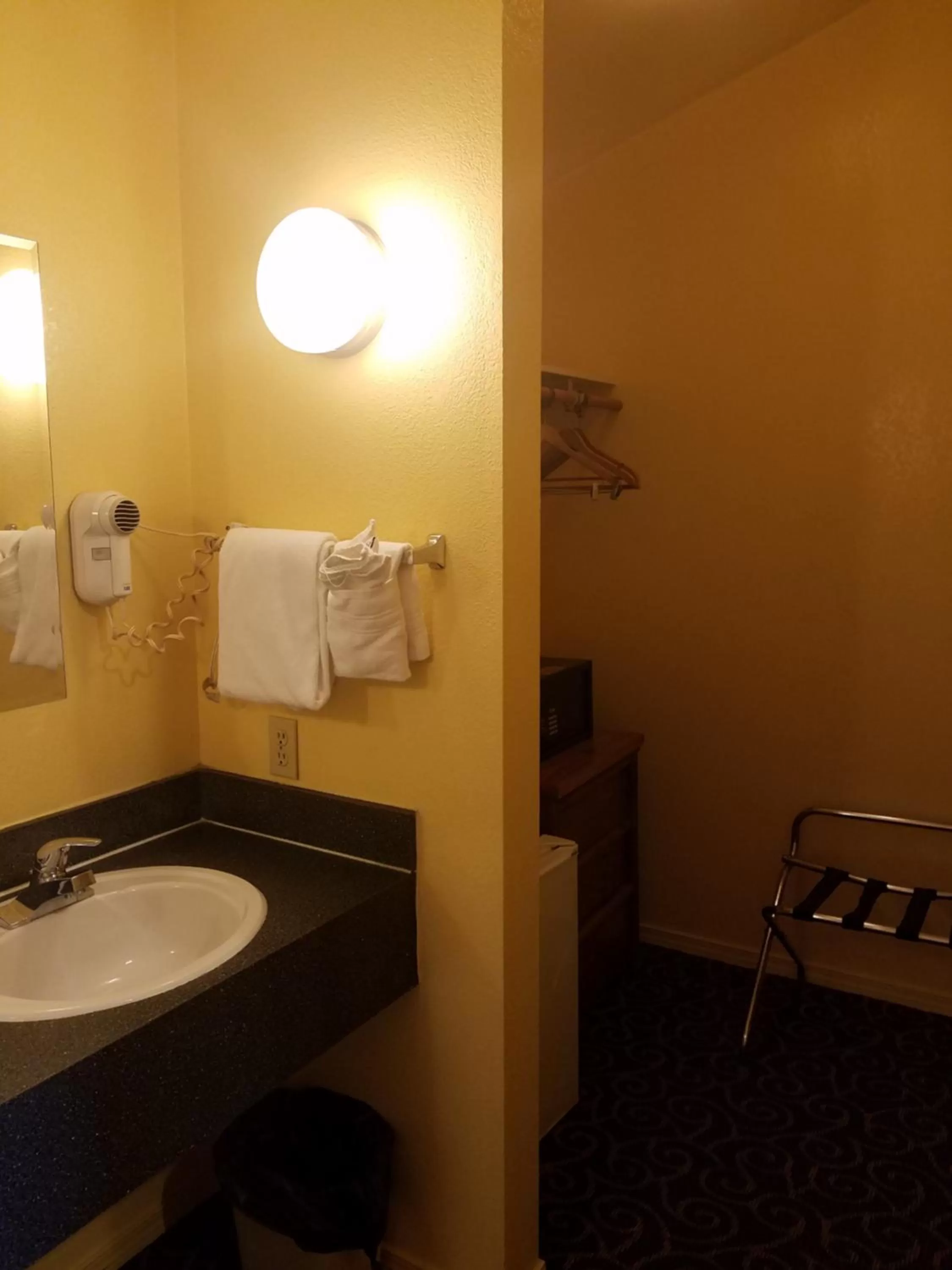 Bathroom in Travelodge by Wyndham Wenatchee