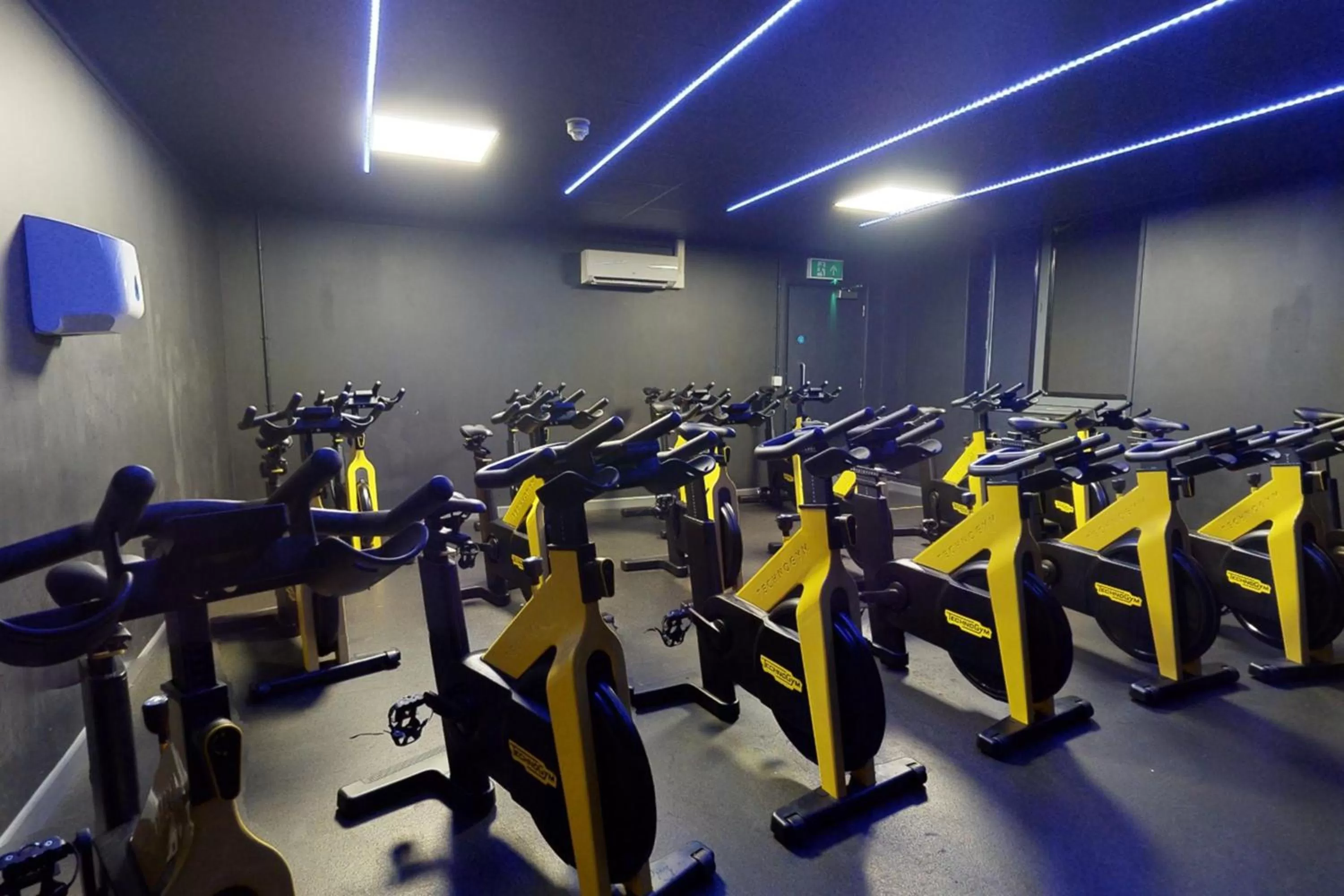 Fitness centre/facilities in Village Hotel Swansea