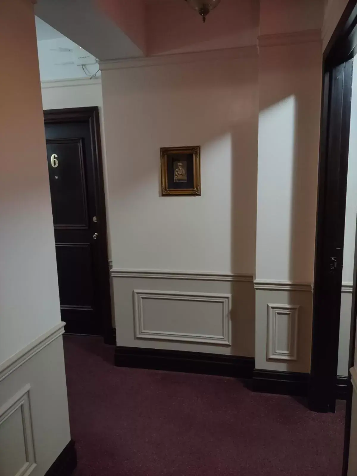 Decorative detail, TV/Entertainment Center in The King George Inn