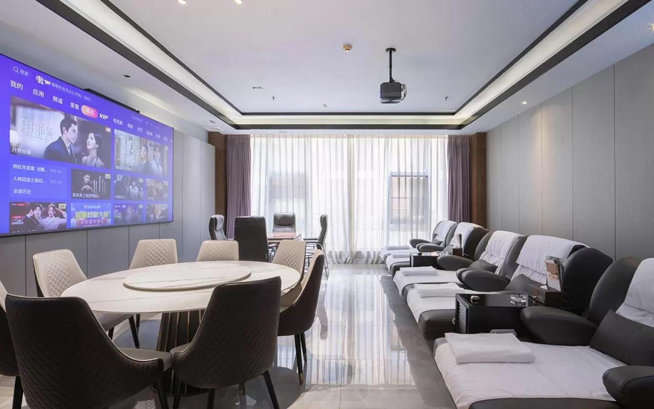 Seating area in Zhuhai Palm Spring Hotel